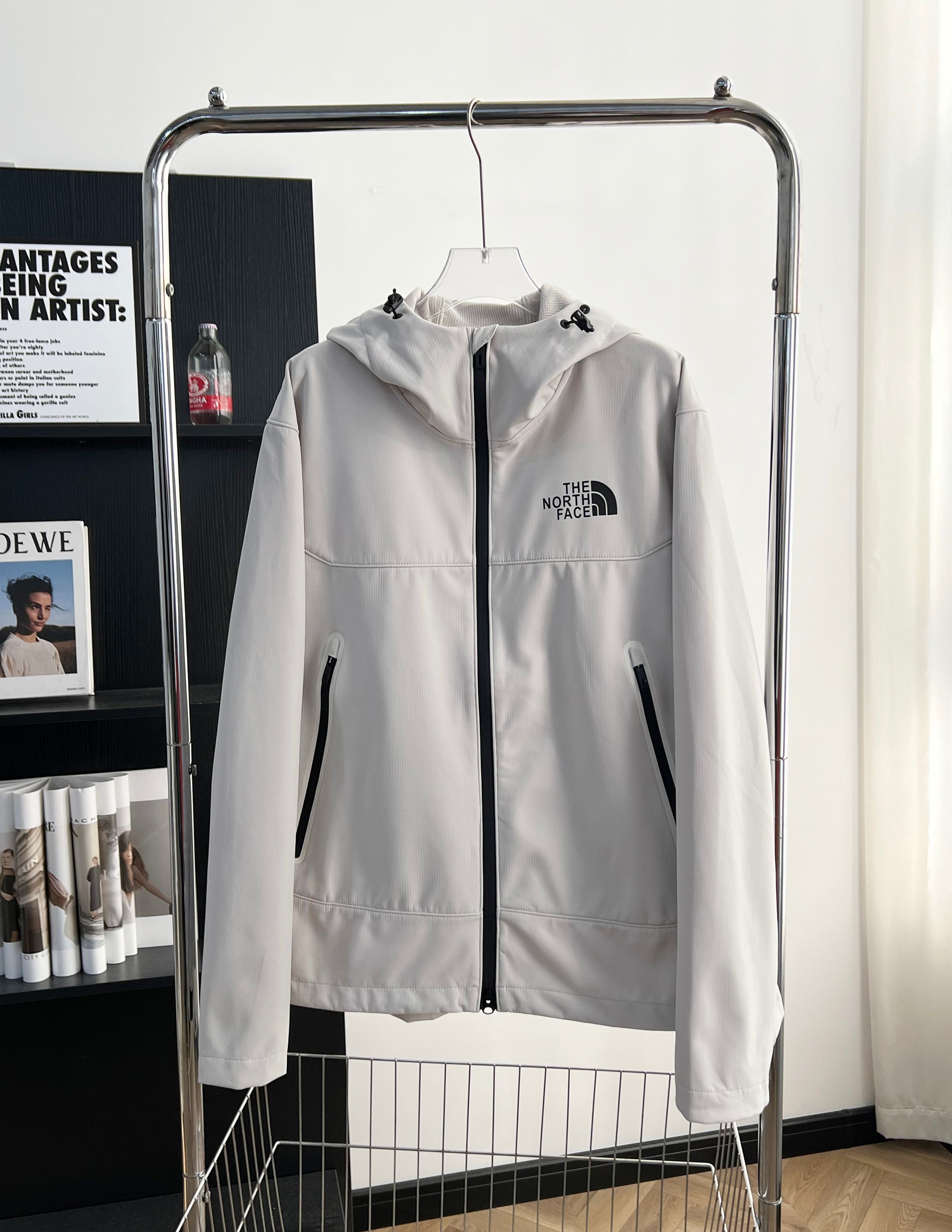 The North Face Waterproof Breathable Softshell Fleece Lined Hooded Jacket