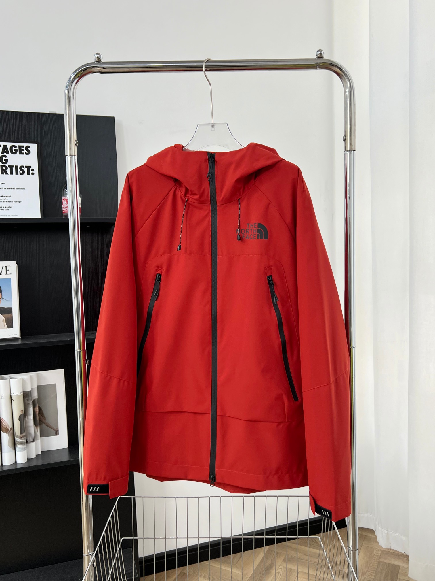The North Face Veste Softshell Coupe-Vent et Déperlante avec Capuche