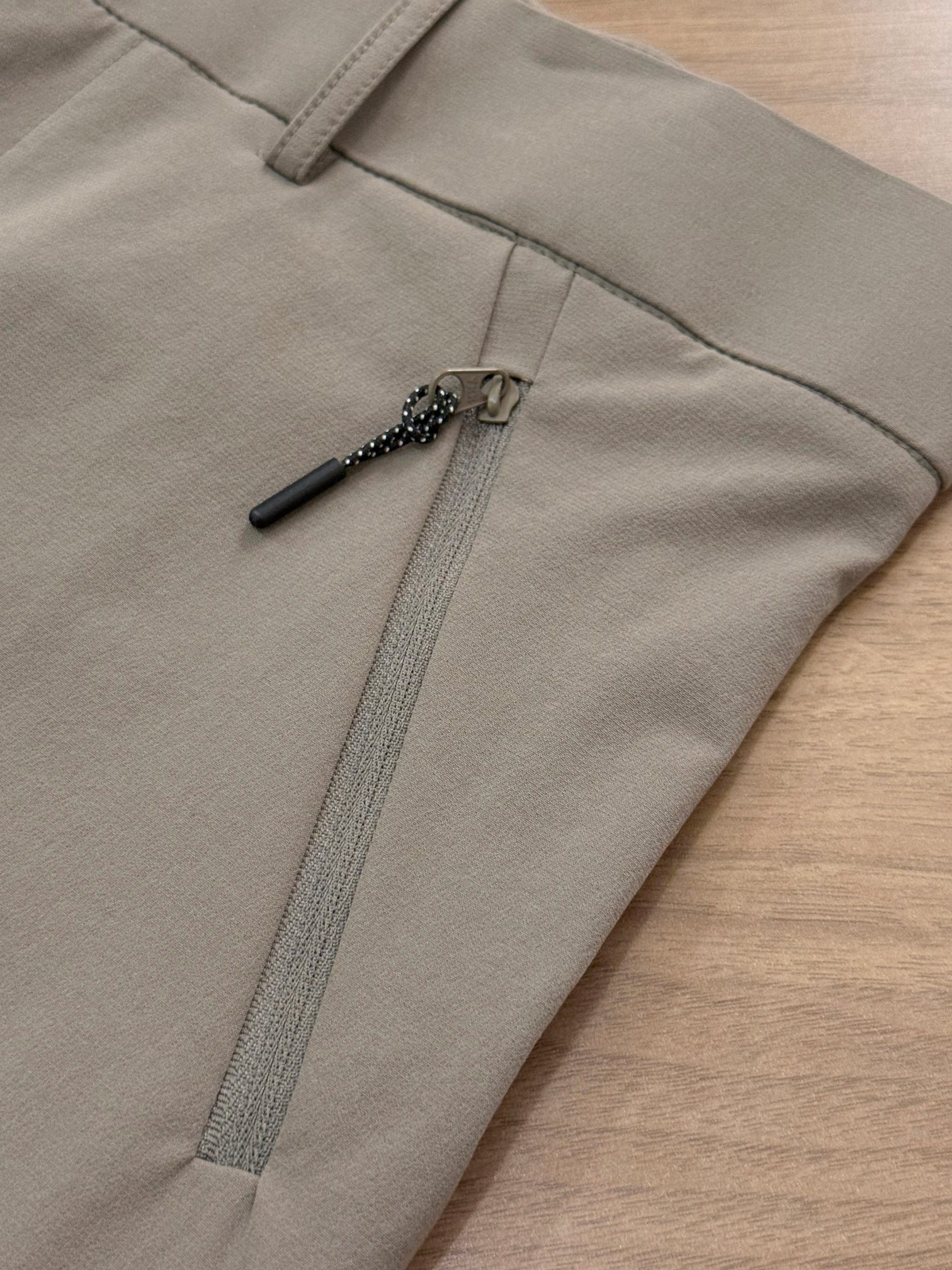 Arc'teryx Men's Lightweight Outdoor Pants | Breathable, Durable, and Versatile 7 a1755425763223 4481