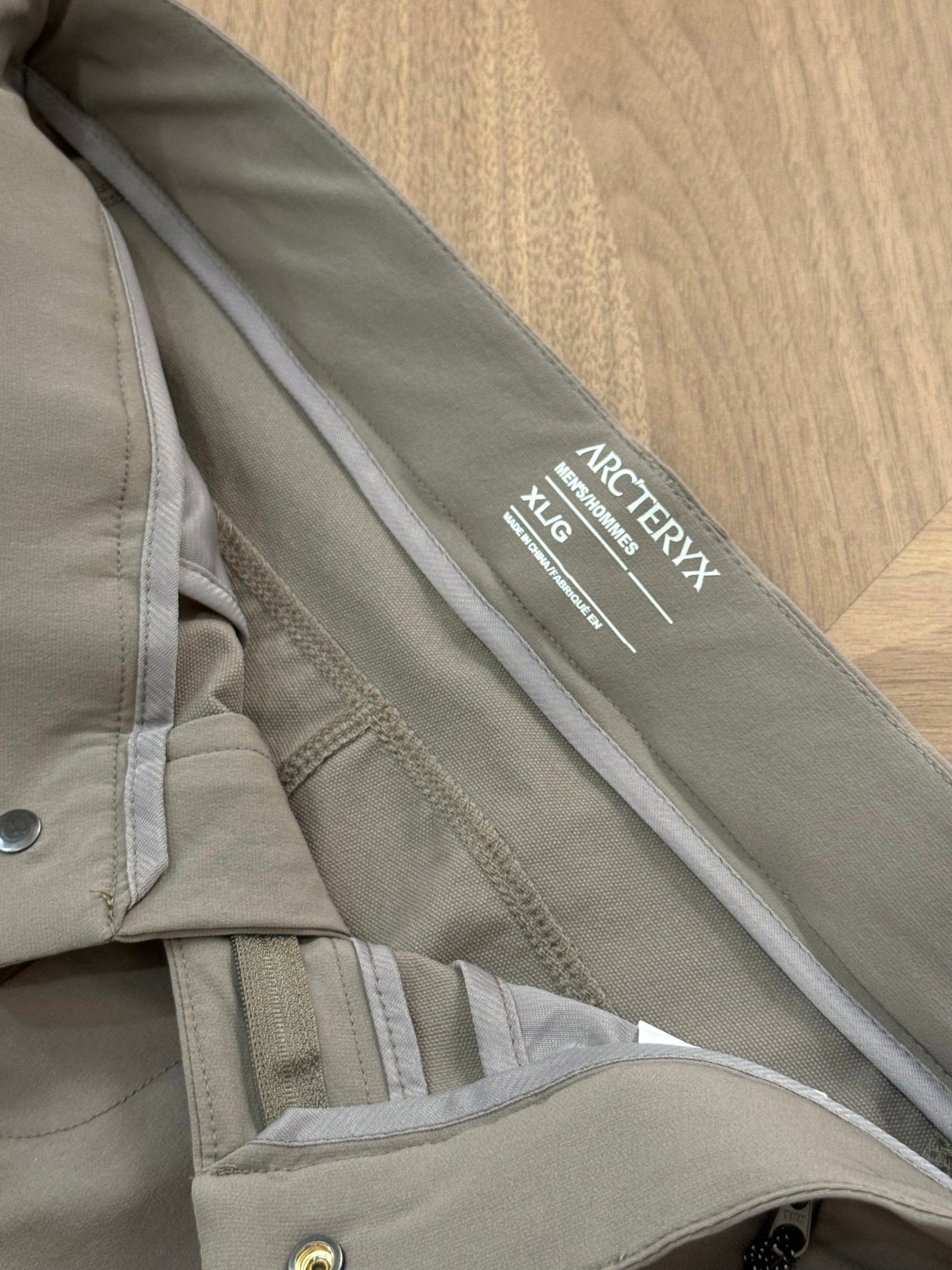 Arc'teryx Men's Lightweight Outdoor Pants | Breathable, Durable, and Versatile 5 a1755425765868 4855