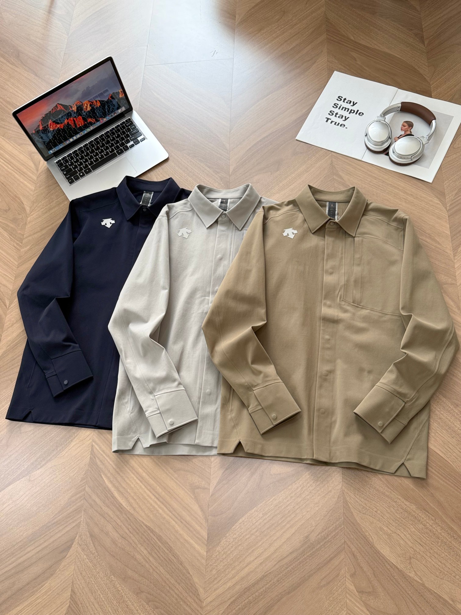 9888# 𝐃𝐄𝐒𝐂𝐄𝐍𝐓𝐄 Descente nueva camisa de cuello alto termosellada para hombre de otoño, /100% poliéster/ imperme…