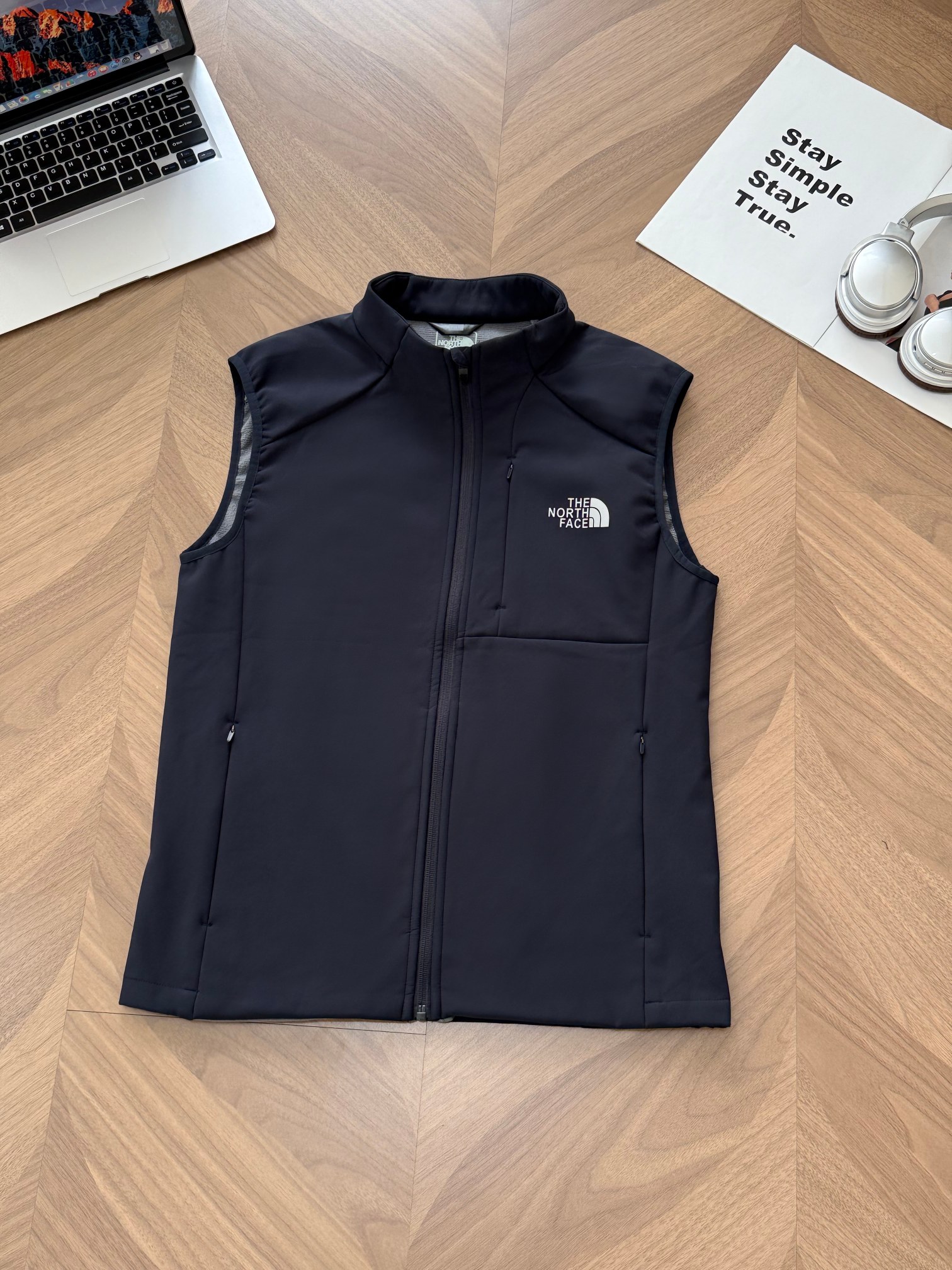 The North Face Outdoor Vest Windproof Water Resistant Sportswear Unisex 7 a1755431296728 4717