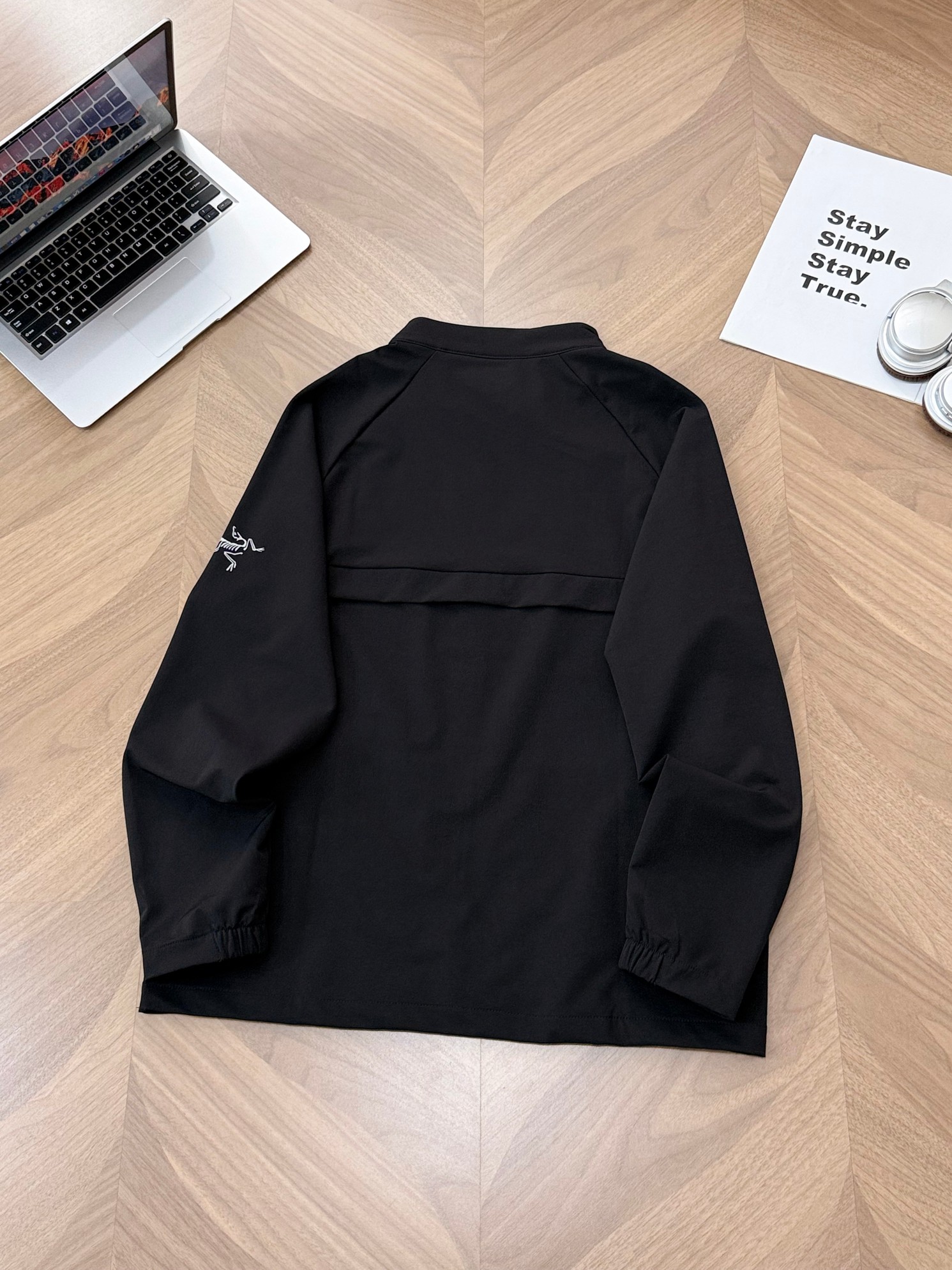 Arc'teryx Gamma Jacket - Windproof Softshell for Outdoor Adventures 5 a1755880126283 4848