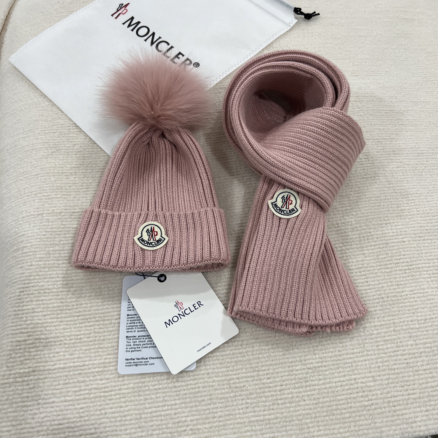 _daJ9s5pTPAPrwsDakzstk9LNY161UhRr6mHql0A