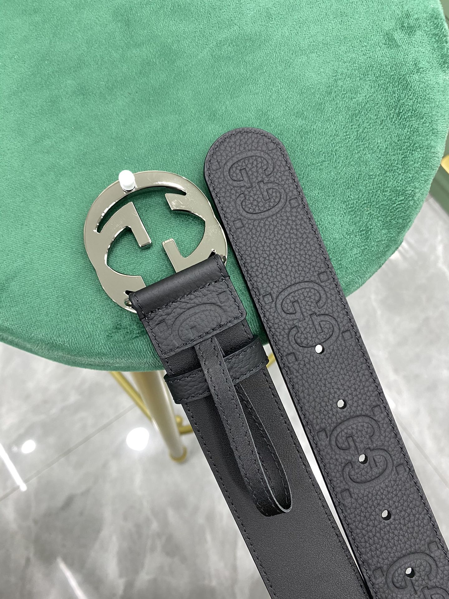 GUCCI古驰4.0新品饰互扣式双G搭扣宽版腰带官网新款皮带进口荔枝纹牛皮热压花