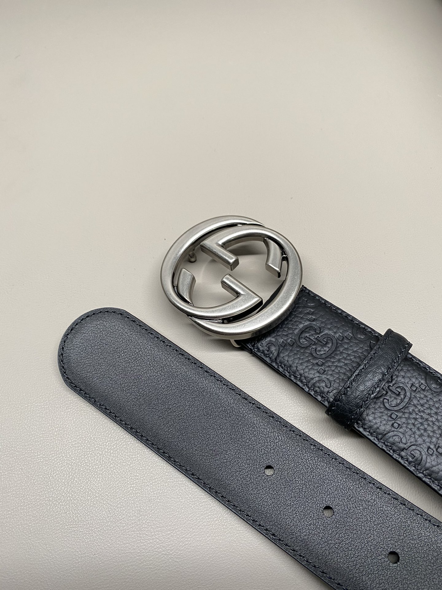 GUCCI 4.0进口小牛皮颗粒压花 双G热压大花 经典款 荔枝压花奢华大气时尚百搭品牌