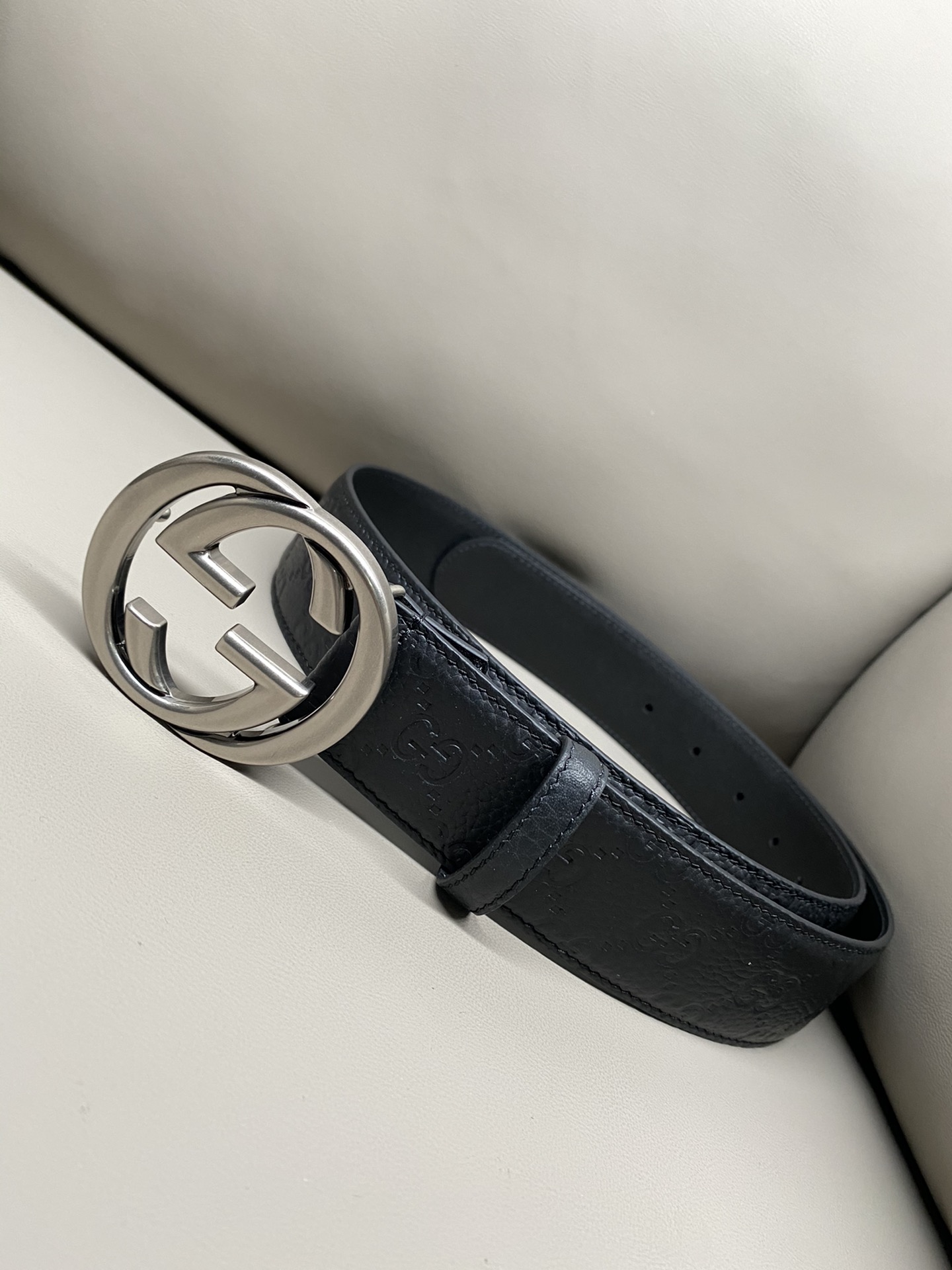 GUCCI 4.0进口小牛皮颗粒压花 双G热压大花 经典款 荔枝压花奢华大气时尚百搭品牌