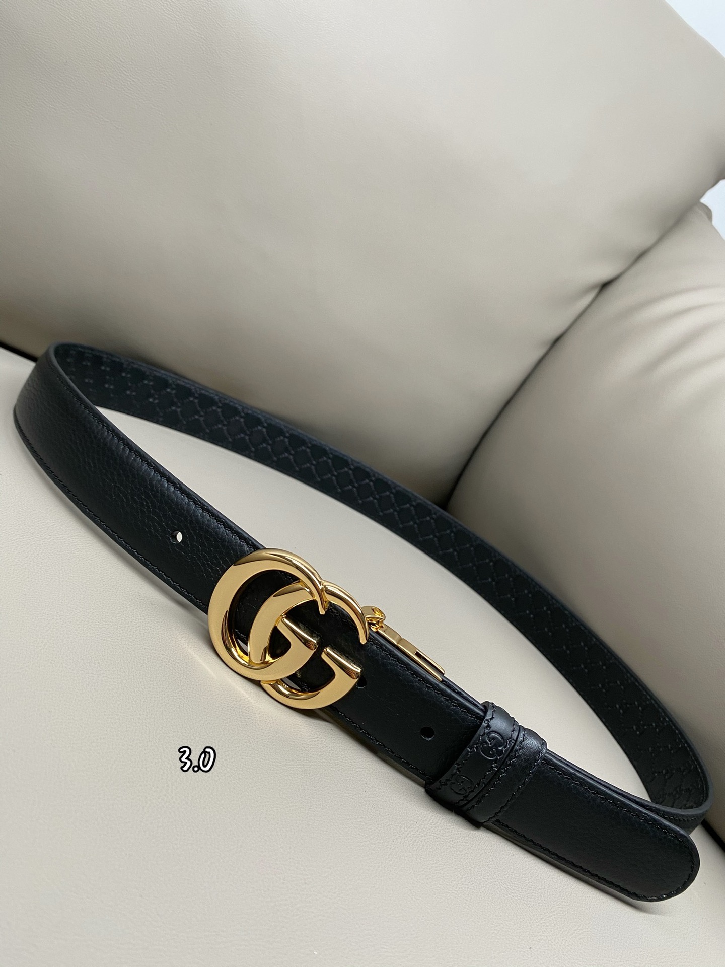 Gucci Style Leather Women's Belts Lookbook Reference image 1