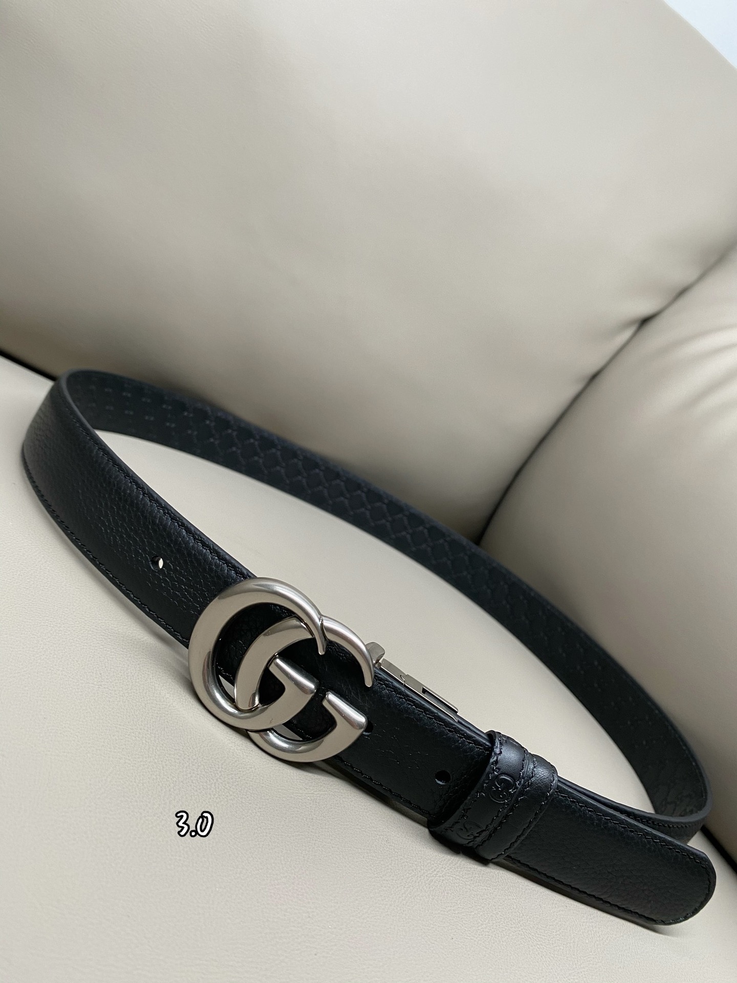 Gucci Style Leather Women's Belts Lookbook Reference image 1