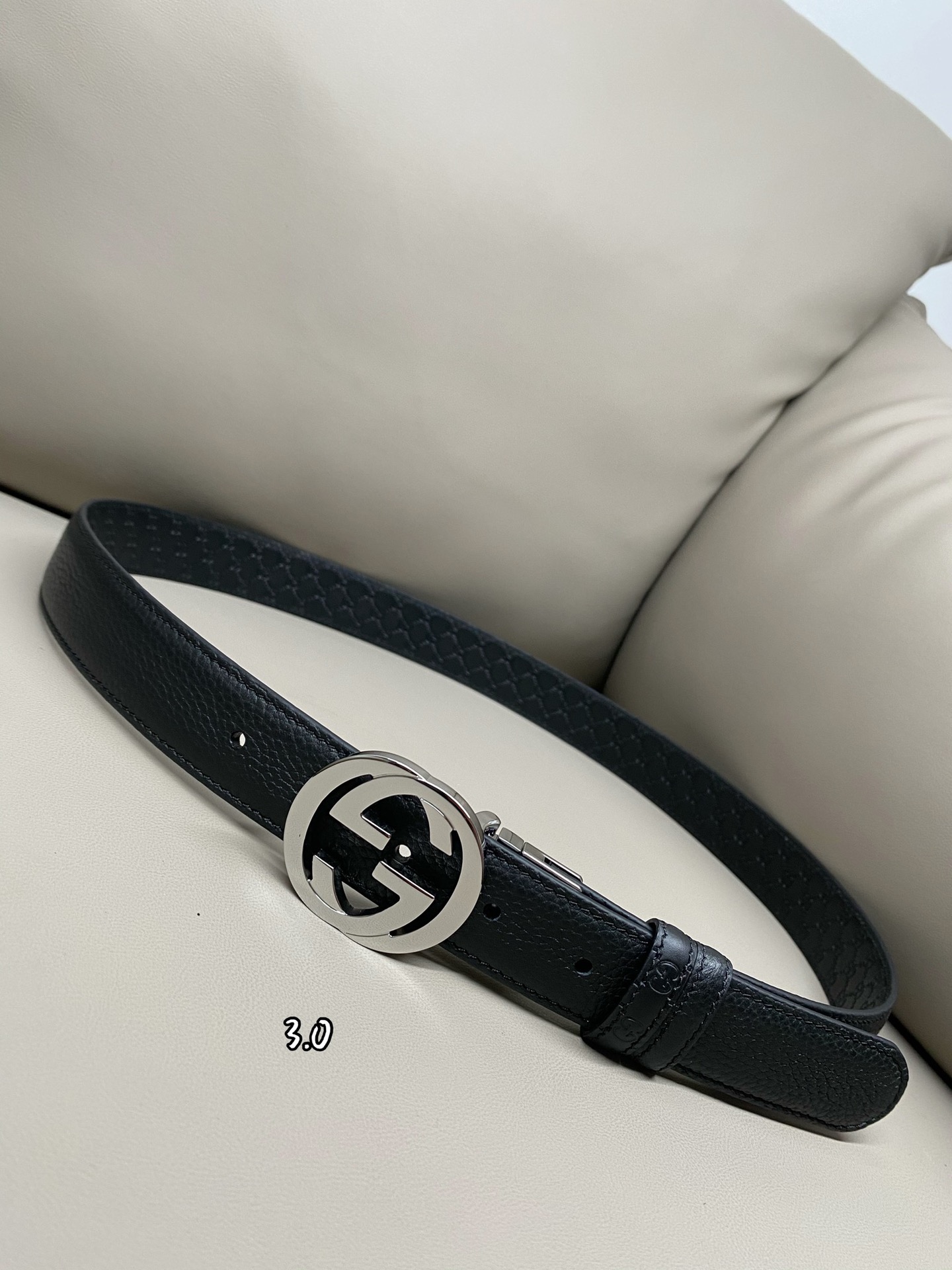 Gucci Style Leather Women's Belts Lookbook Reference image 1