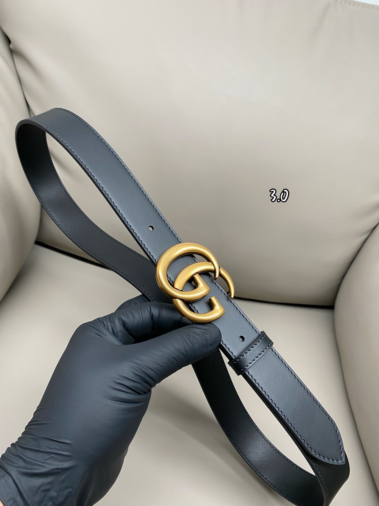 GG 男女同款Marmont系列闪亮带扣牛皮革腰带-Chinese wholesaler seller Clothes Bags handbags wholesale Shoes High Quatity wholesaler seller Cheap Sneakers from China Factory Chinese suppliers china wholesale clothing wholesaler seller GG 男女同款Marmont系列闪亮带扣牛皮革腰带