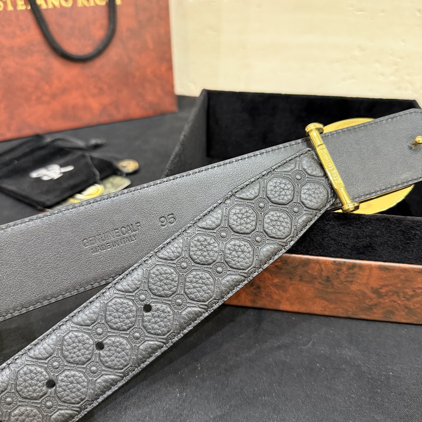 🅿️300 Stefano Ricci /🆕新款原單品質/精品經典鹰头鋼扣 底桥雕刻logo🐭原版压纹牛皮進口底皮-寬度38毫米