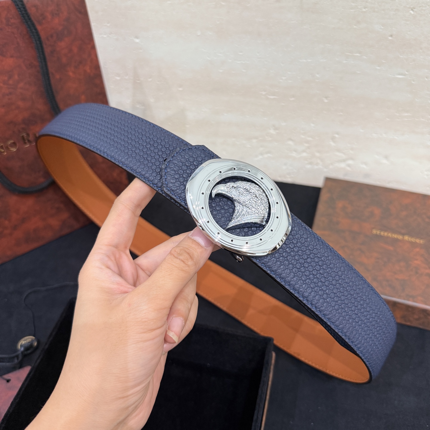 🅿️249 Stefano Ricci /🆕新款原單品質/精品經典鹰头鋼扣 底桥雕刻logo🐭原版压纹牛皮進口底皮-寬度38毫米