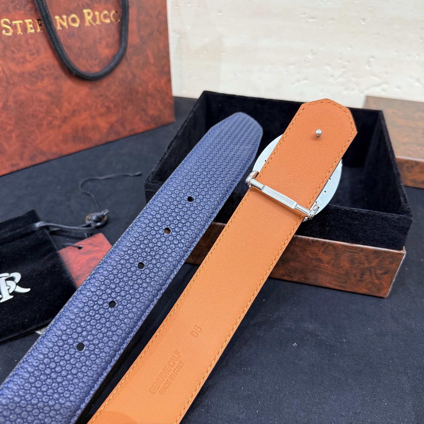🅿️249 Stefano Ricci /🆕新款原單品質/精品經典鹰头鋼扣 底桥雕刻logo🐭原版压纹牛皮進口底皮-寬度38毫米
