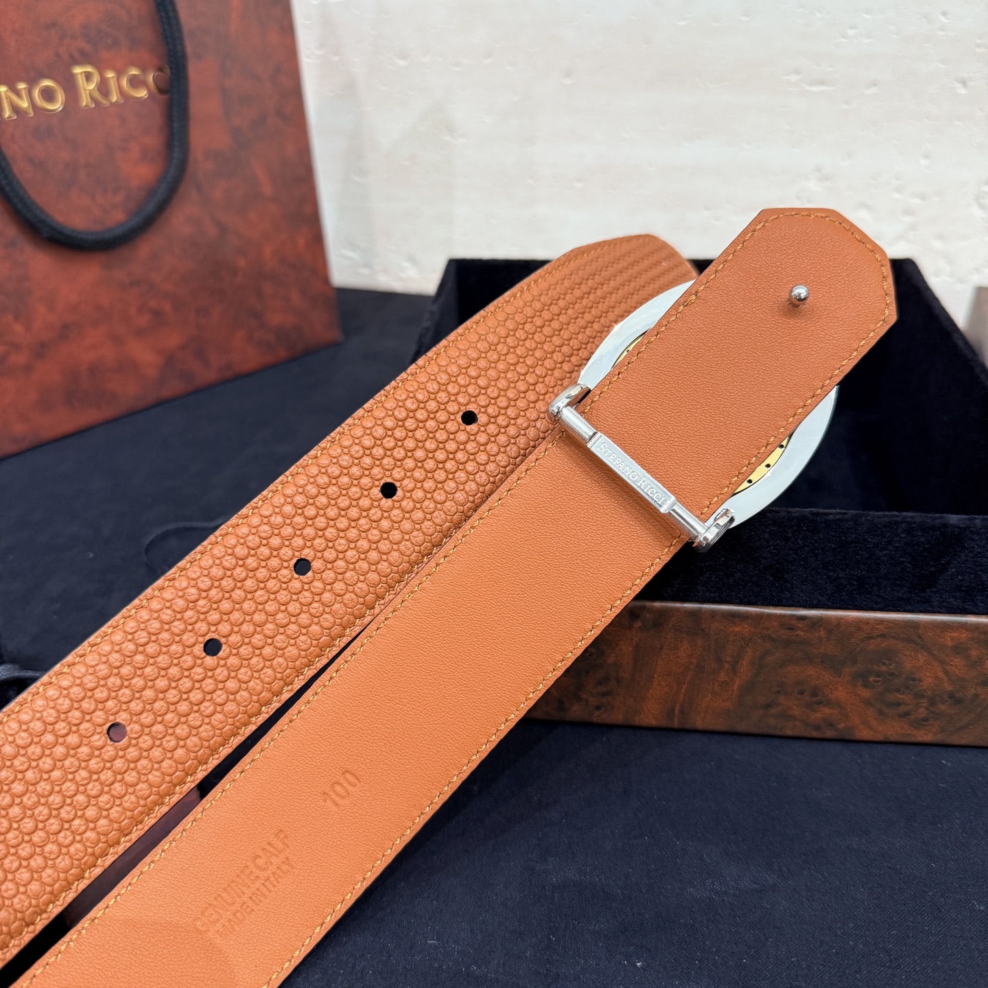🅿️249 Stefano Ricci /🆕新款原單品質/精品經典鹰头鋼扣 底桥雕刻logo🐭原版压纹牛皮進口底皮-寬度38毫米