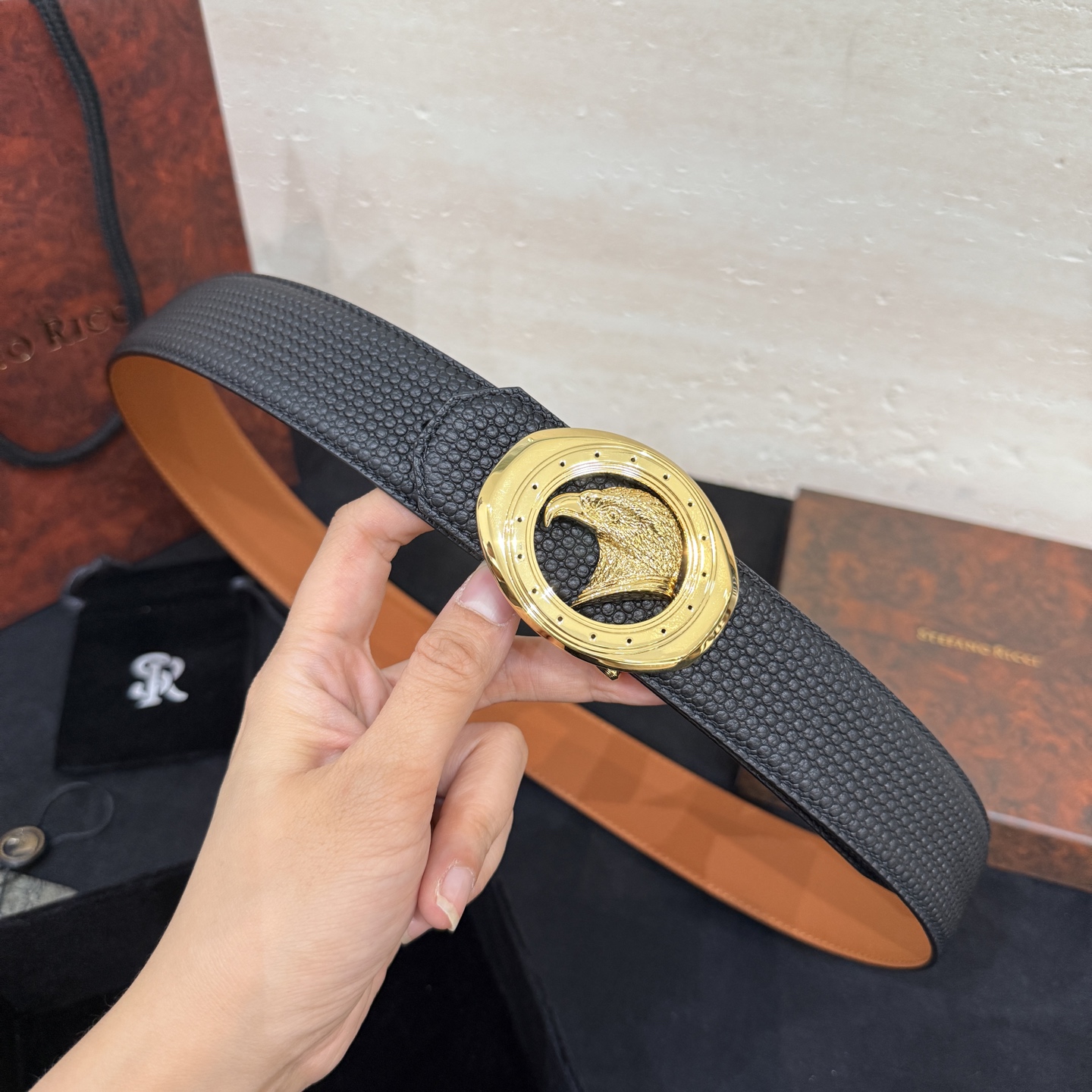 🅿️249 Stefano Ricci /🆕新款原單品質/精品經典鹰头鋼扣 底桥雕刻logo🐭原版压纹牛皮進口底皮-寬度38毫米
