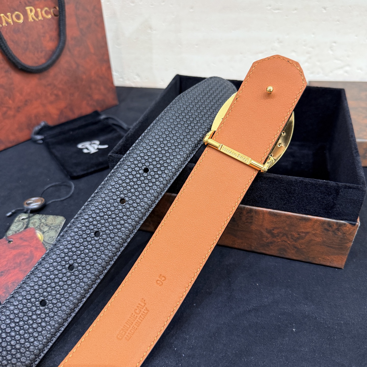 🅿️249 Stefano Ricci /🆕新款原單品質/精品經典鹰头鋼扣 底桥雕刻logo🐭原版压纹牛皮進口底皮-寬度38毫米