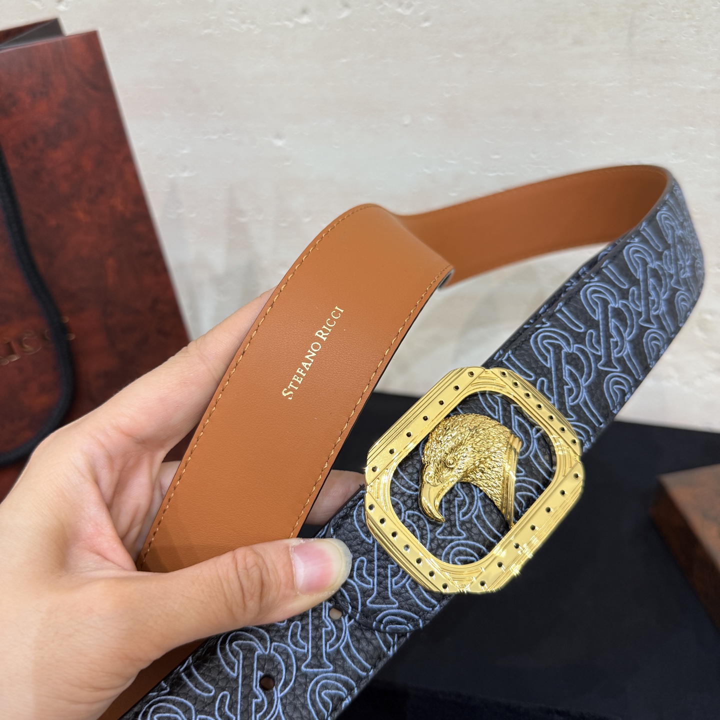 🅿️249 Stefano Ricci /🆕新款原單品質/精品經典鹰头鋼扣 底桥雕刻logo🐭原版压纹牛皮進口底皮-寬度38毫米
