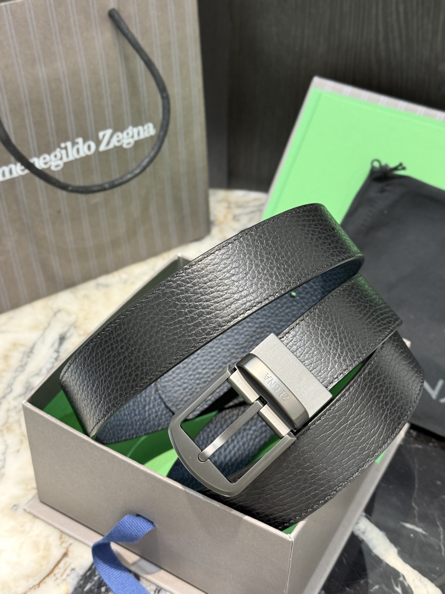 NO:861067,Original order.Zegna Genuine product on sale at Zegna·Italy counter·The wiring is oiled and meticulously matched with the original Gancio hardware·3.5cm specification·Adjustable belt·See the picture and place an order, belt, zegna19860909原单 .Zegna 杰尼亚·Italy专柜在售正品·走线油边细致搭配原版Gancio五金·3.5cm规格·可调式皮带·看图下单,皮带,zegna,Belt