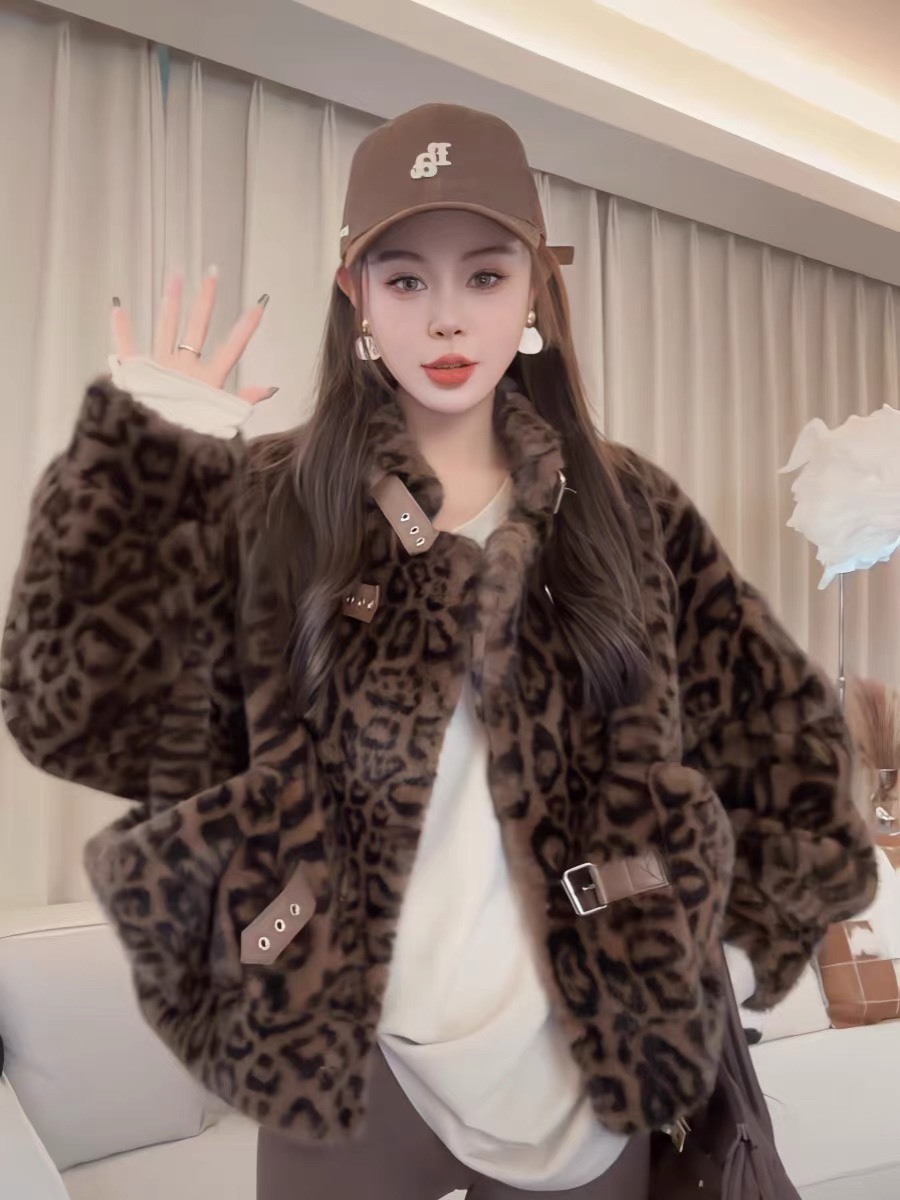 High-End Women’s Suit: Sandro Korean Retrogas Designer Jacket for Autumn/Winter Fashion - 图片 2