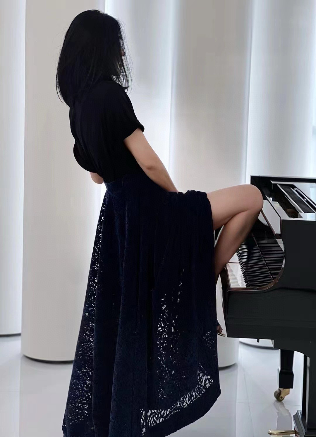 “High-Quality Women’s Clothes: Sinier Lace Semi-Skirt Collection for Elegance and Style” - 图片 7