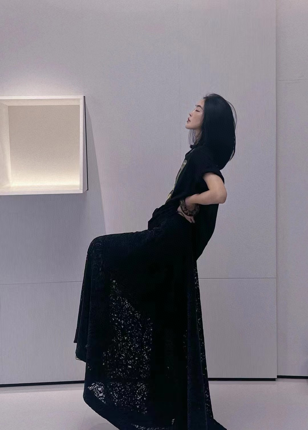 “High-Quality Women’s Clothes: Sinier Lace Semi-Skirt Collection for Elegance and Style” - 图片 4