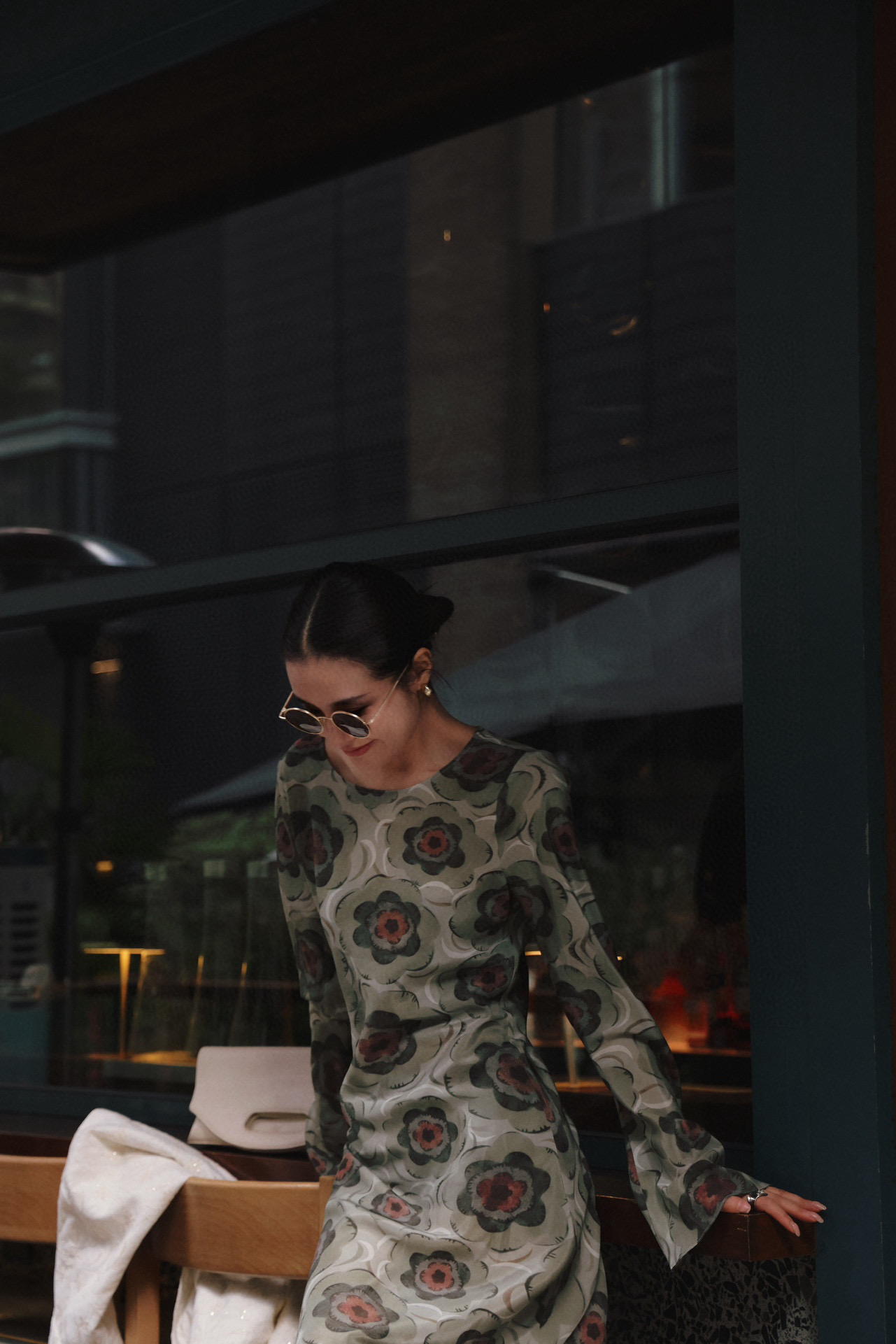 “High-Quality Women’s Clothes with Unique Chinese Wind and Fragrance VIVIENNE” - 图片 6