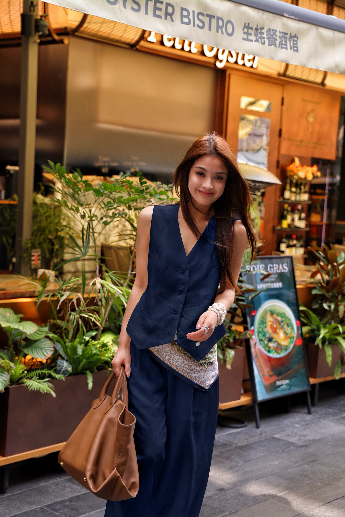 “High-Quality Women’s Clothes: Timeless Classic Styles with Exclusive Fabrics and Detailed Design” - 图片 9