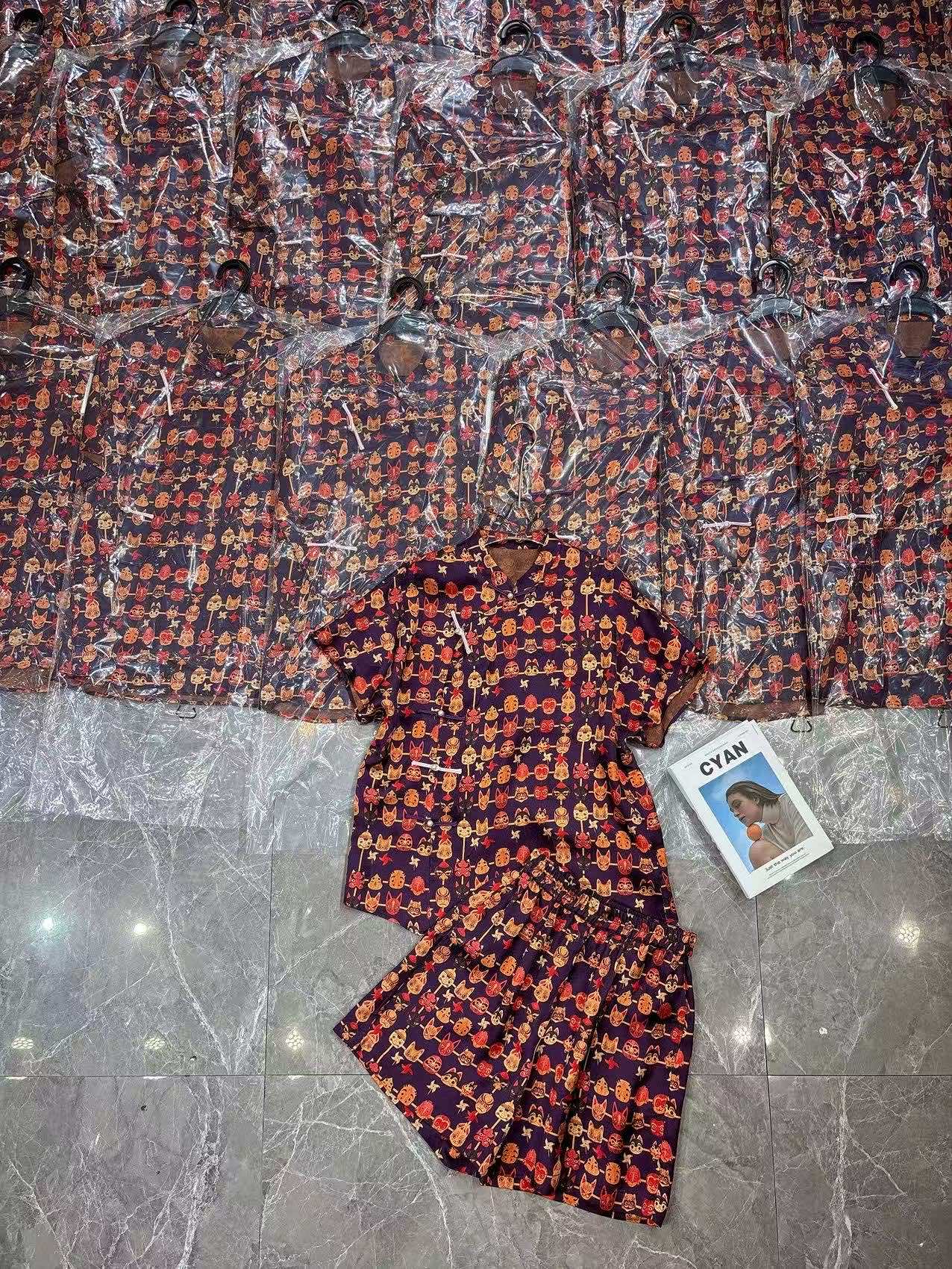High-End Women’s Suit with Unique Fragrance and Elegant Design - 图片 2