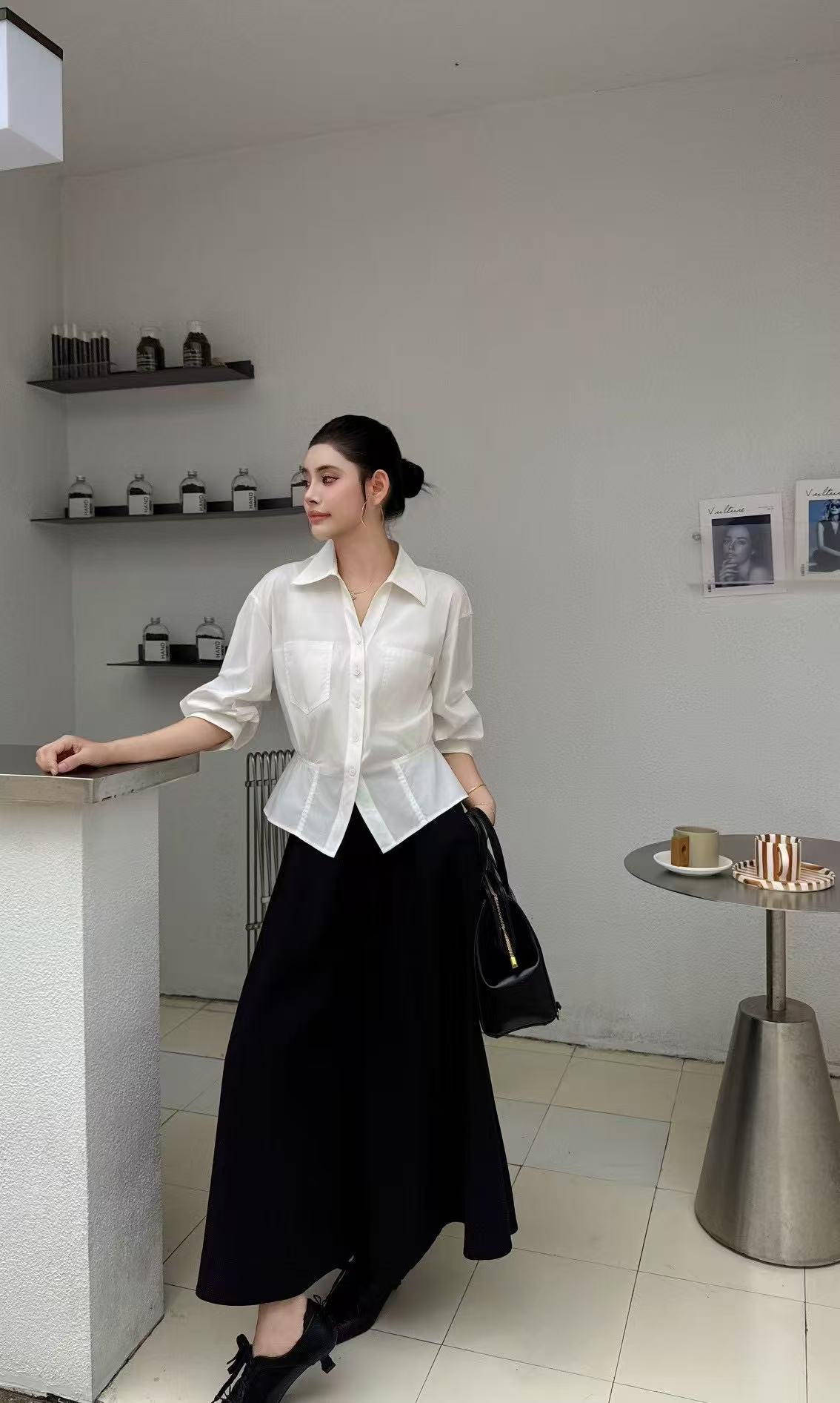 High-Quality Women’s Clothes: YSL Design Blends Workplace Fashion, Etiquette, and Elegance - 图片 2