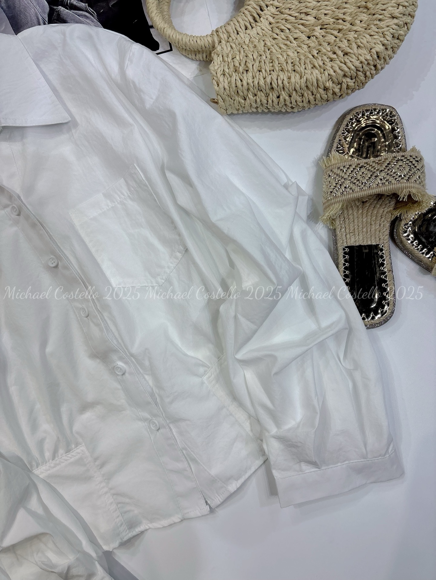 High-Quality Women’s Clothes: YSL Design Blends Workplace Fashion, Etiquette, and Elegance - 图片 6