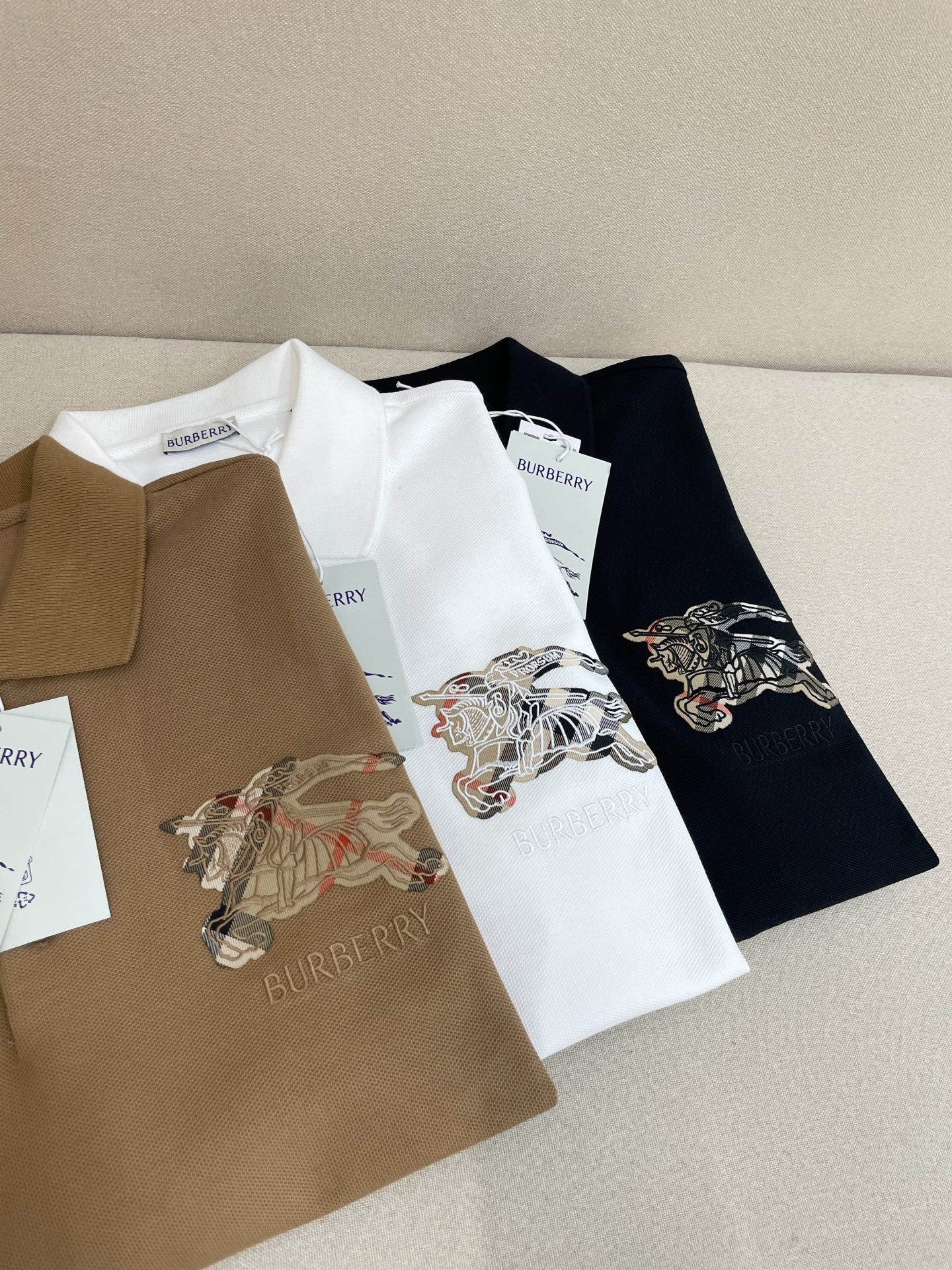 NO:685631,Featured Details,,19860909主推 细节,,,Men's clothing