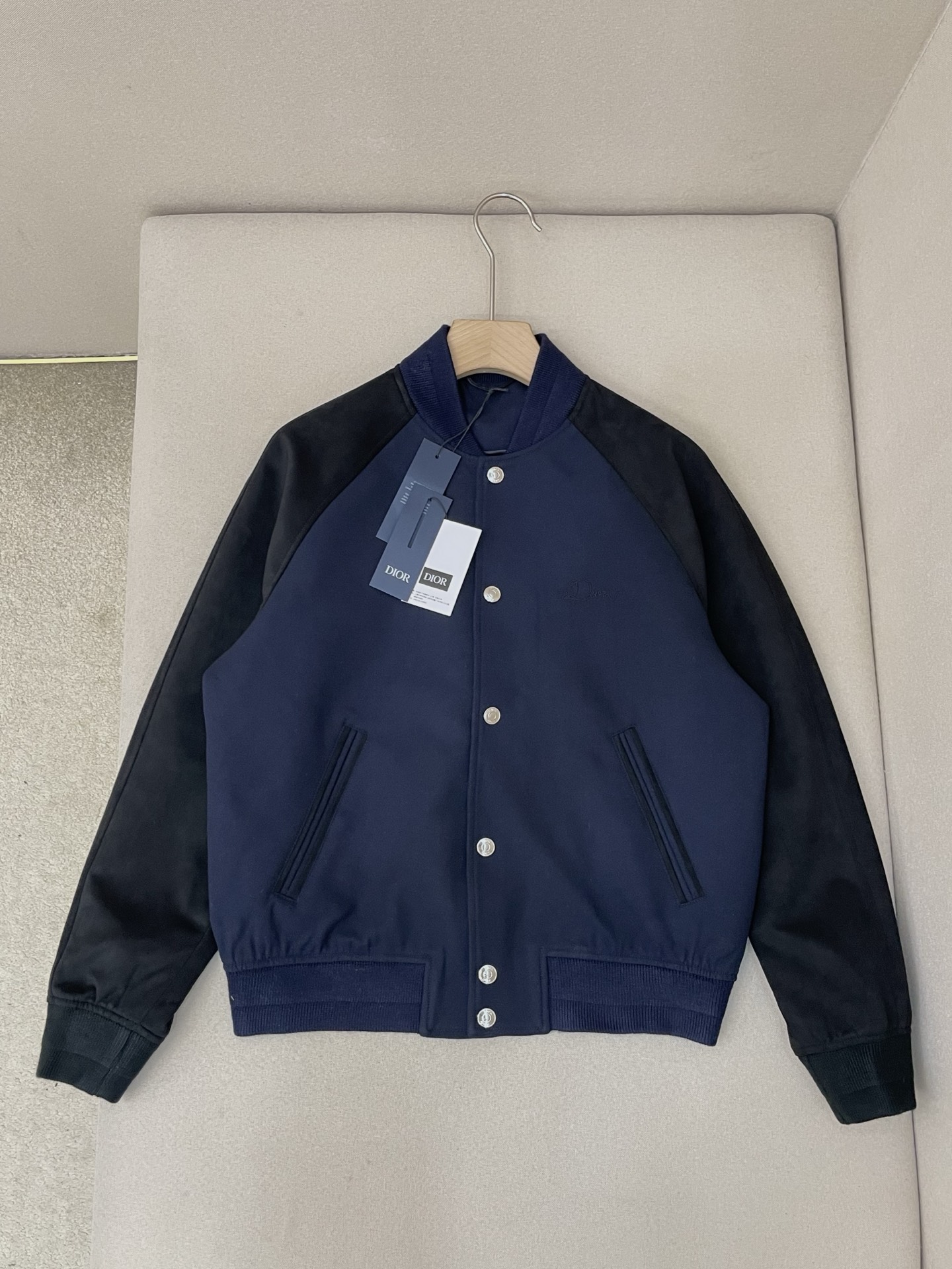 NO:692218,Exchange after the year!  Featured Details,,19860909年后退换！ 主推 细节,,,Men's clothing