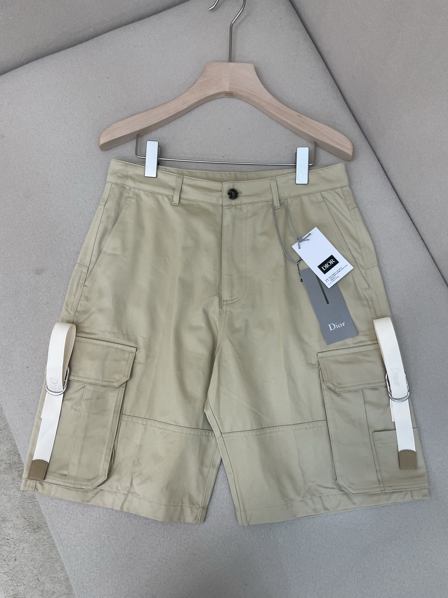 NO:915092,Featured Details,,19860909主推 细节,,,Men's clothing