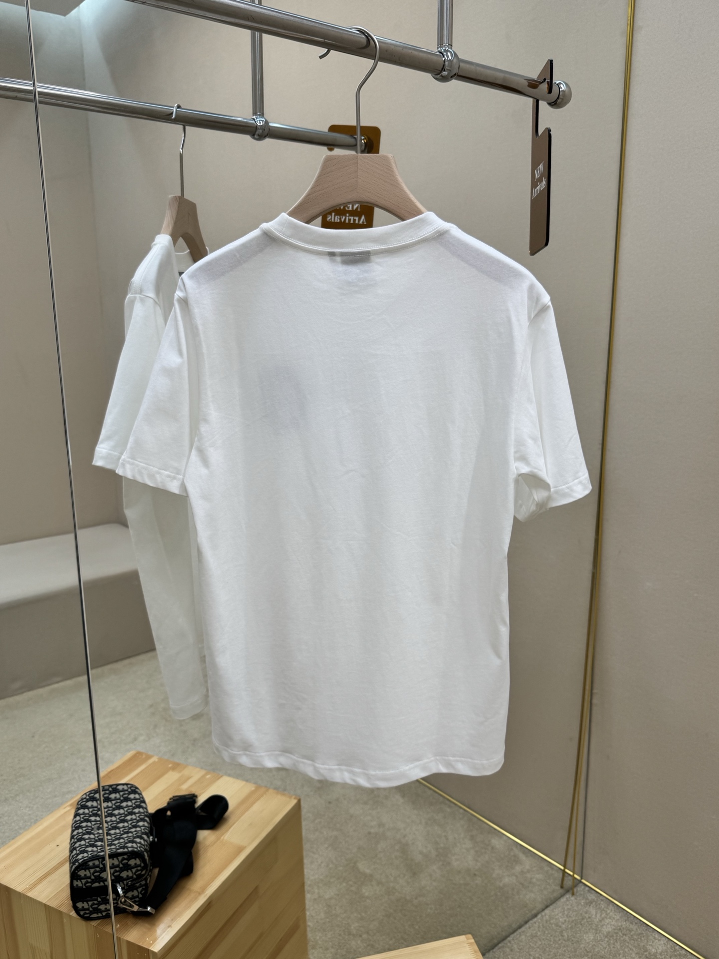 디올 남성 반팔 126964 Dior T Shirt 썸네일 이미지