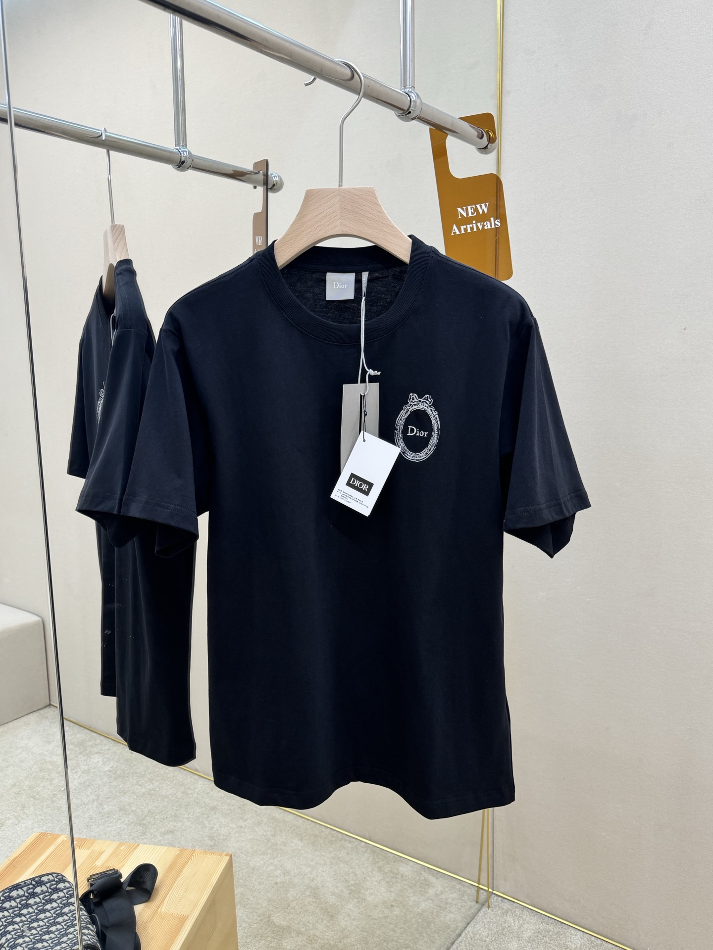 디올 남성 반팔 126964 Dior T Shirt 썸네일 이미지