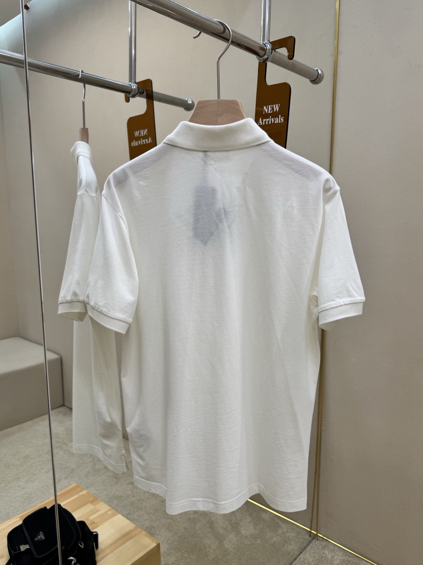 프라다 남성 반팔 133070 Prada T Shirt 썸네일 이미지