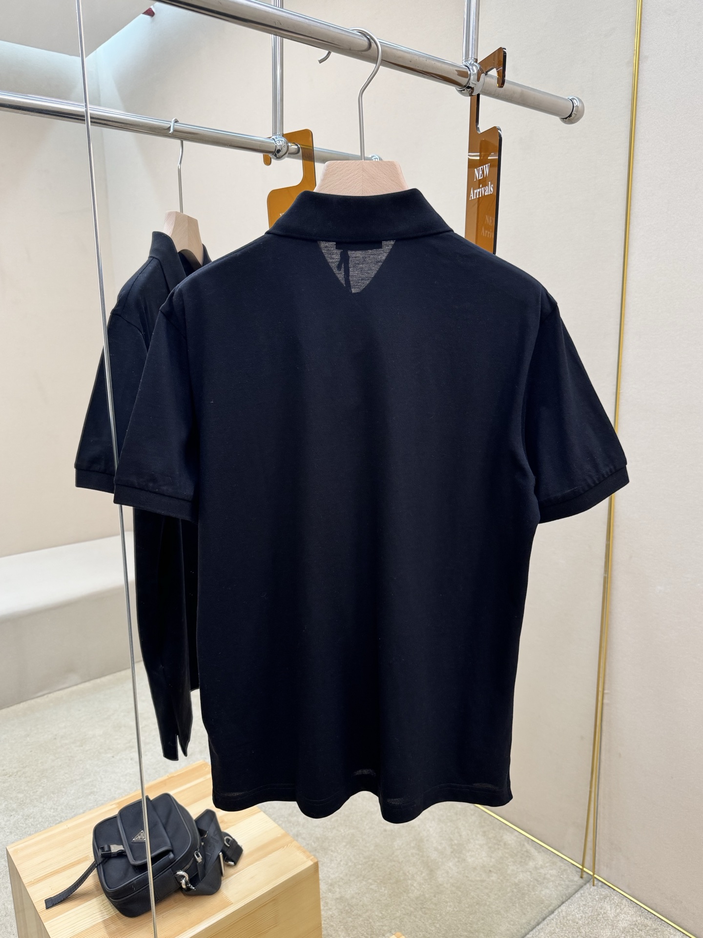 프라다 남성 반팔 133070 Prada T Shirt 썸네일 이미지