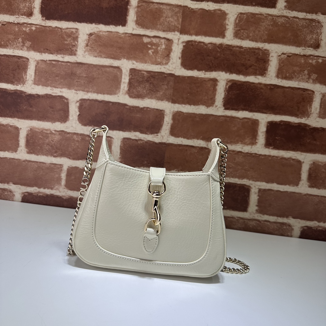 NO:200662,The quality of the counter, top-quality original goods, real-life photos!  782889 wrinkle paint beige, size width 19.5x height 18x ​​side width 3.5cm, batch, GUCCI [original leather], gucci19860909专柜品质,顶级原单货,实物实拍！782889皱漆米白,尺寸宽19.5x高18x侧宽3.5cm,批,GUCCI【原厂皮】,gucci,Bag