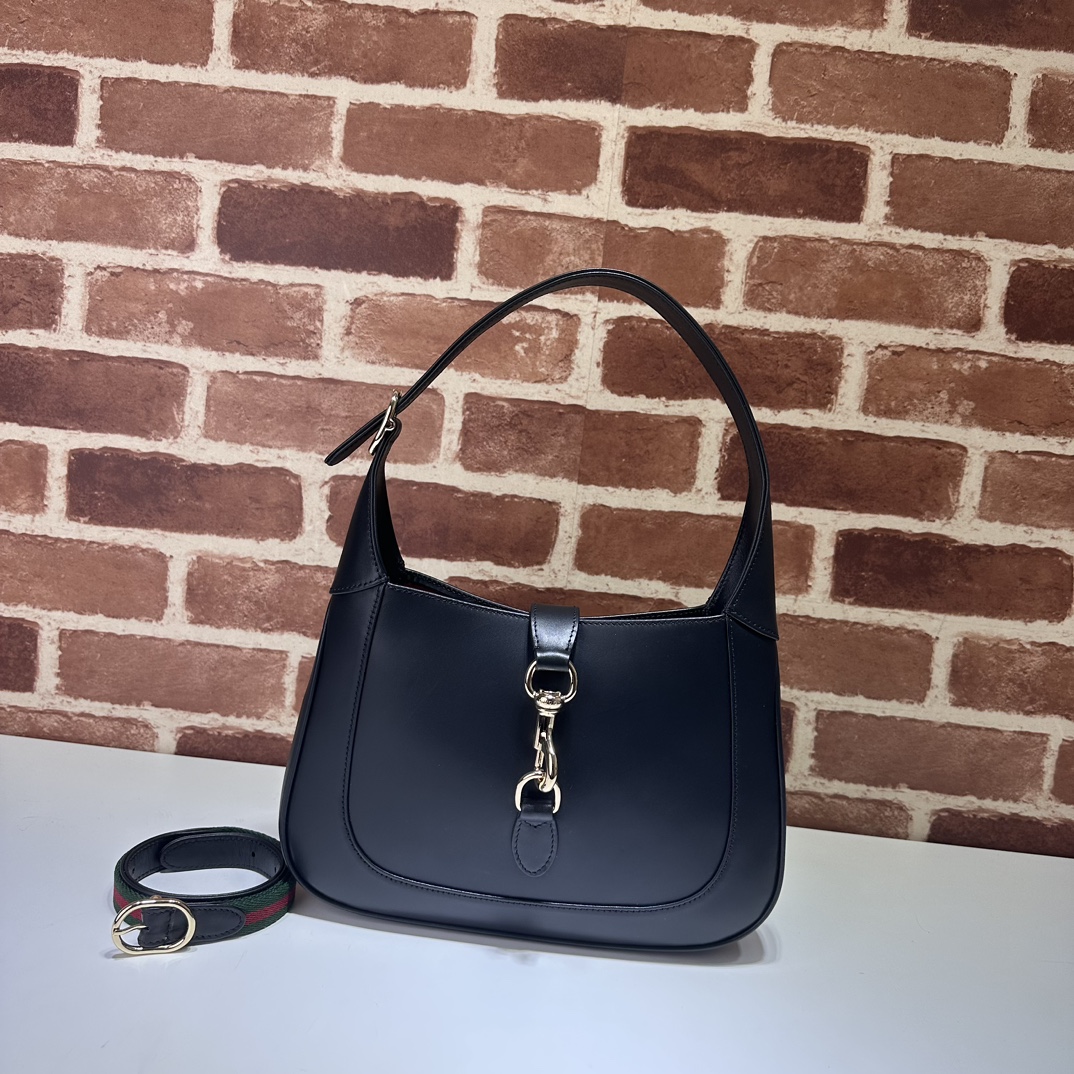NO:213155,The quality of the counter, top-quality original goods, real-life photos!  782849g color full leather, size width 27.5x height 19x side width 4cm, batch, GUCCI [original leather], gucci19860909专柜品质,顶级原单货,实物实拍！782849克色全皮,尺寸宽27.5x高19x侧宽4cm,批,GUCCI【原厂皮】,gucci,Bag