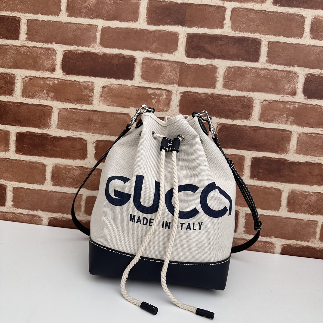 NO:210778,The quality of the counter, top-quality original goods, real-life photos!  Model number 772856 canvas/blue leather, size width 22.5X height 31X side width 15cm, batch, GUCCI [original leather], gucci19860909专柜品质,顶级原单货,实物实拍！款号772856帆布/蓝皮,尺寸宽22.5X高31X侧宽15cm,批,GUCCI【原厂皮】,gucci,Bag