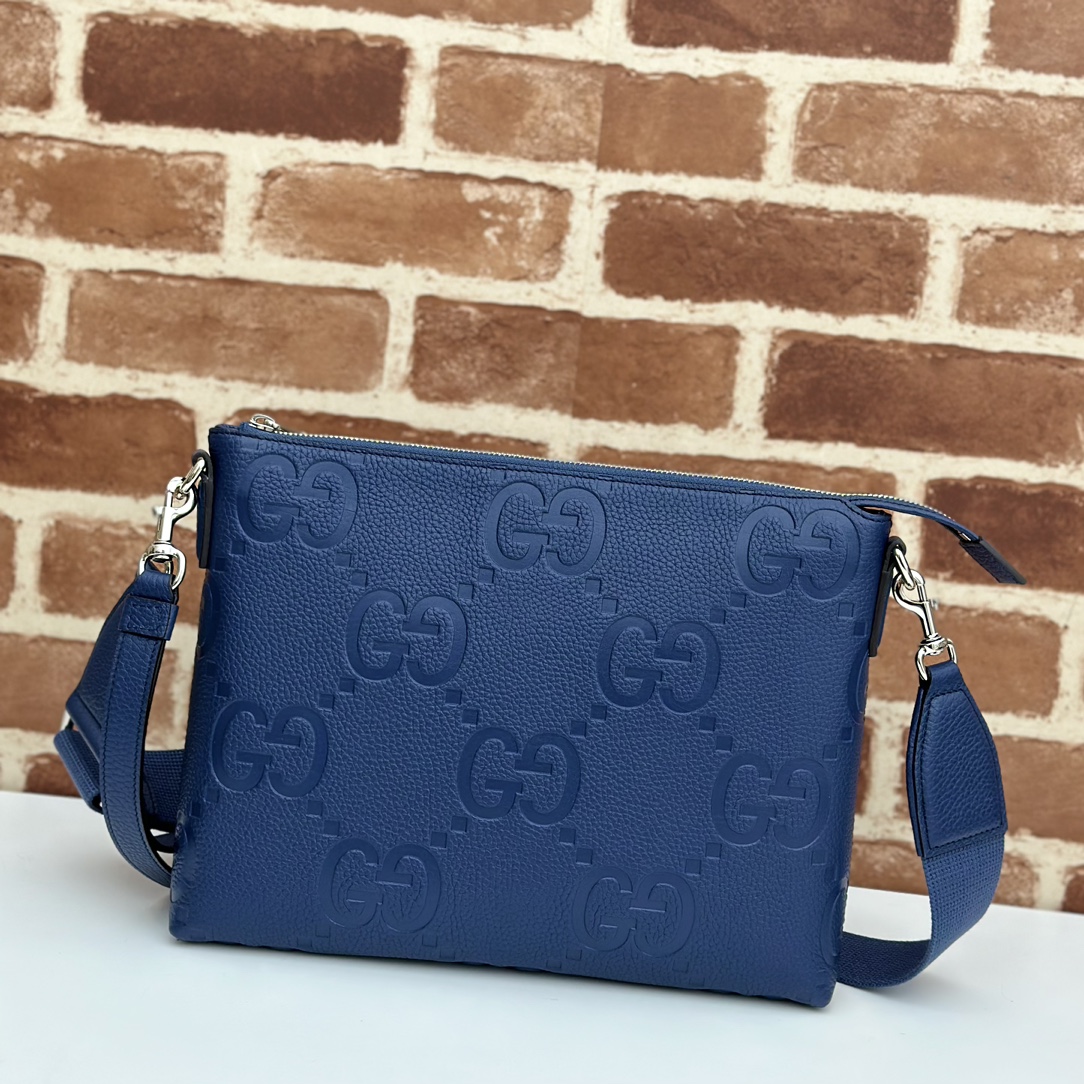 NO:200058,The quality of the counter, top-quality original goods, real-life photos!  Model number 699 Blue Lili Press G, size width 31x height 24.5x side width 5cm, batch, GUCCI [original leather], gucci19860909专柜品质,顶级原单货,实物实拍！款号699蓝荔压G,尺寸宽31x高24.5x侧宽5cm,批,GUCCI【原厂皮】,gucci,Bag
