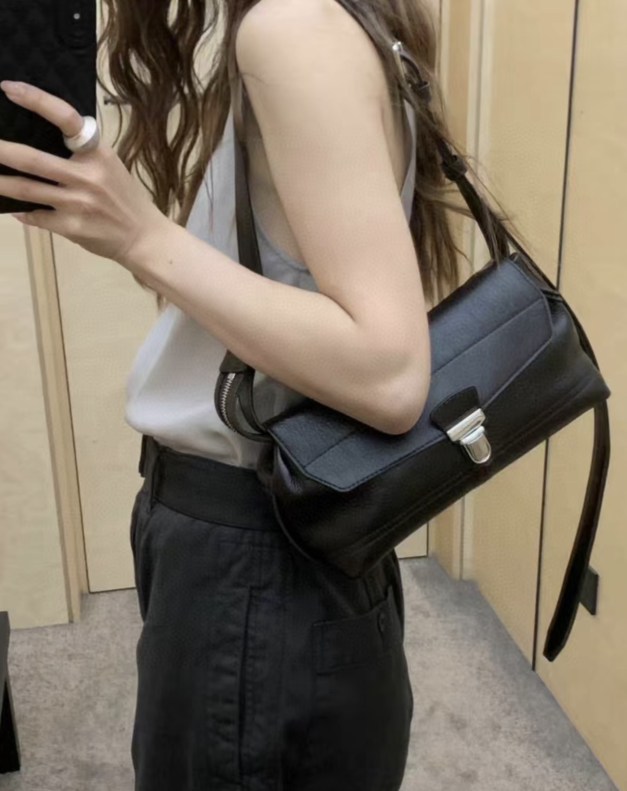 Lemaire 

EH8005深咖色上身图