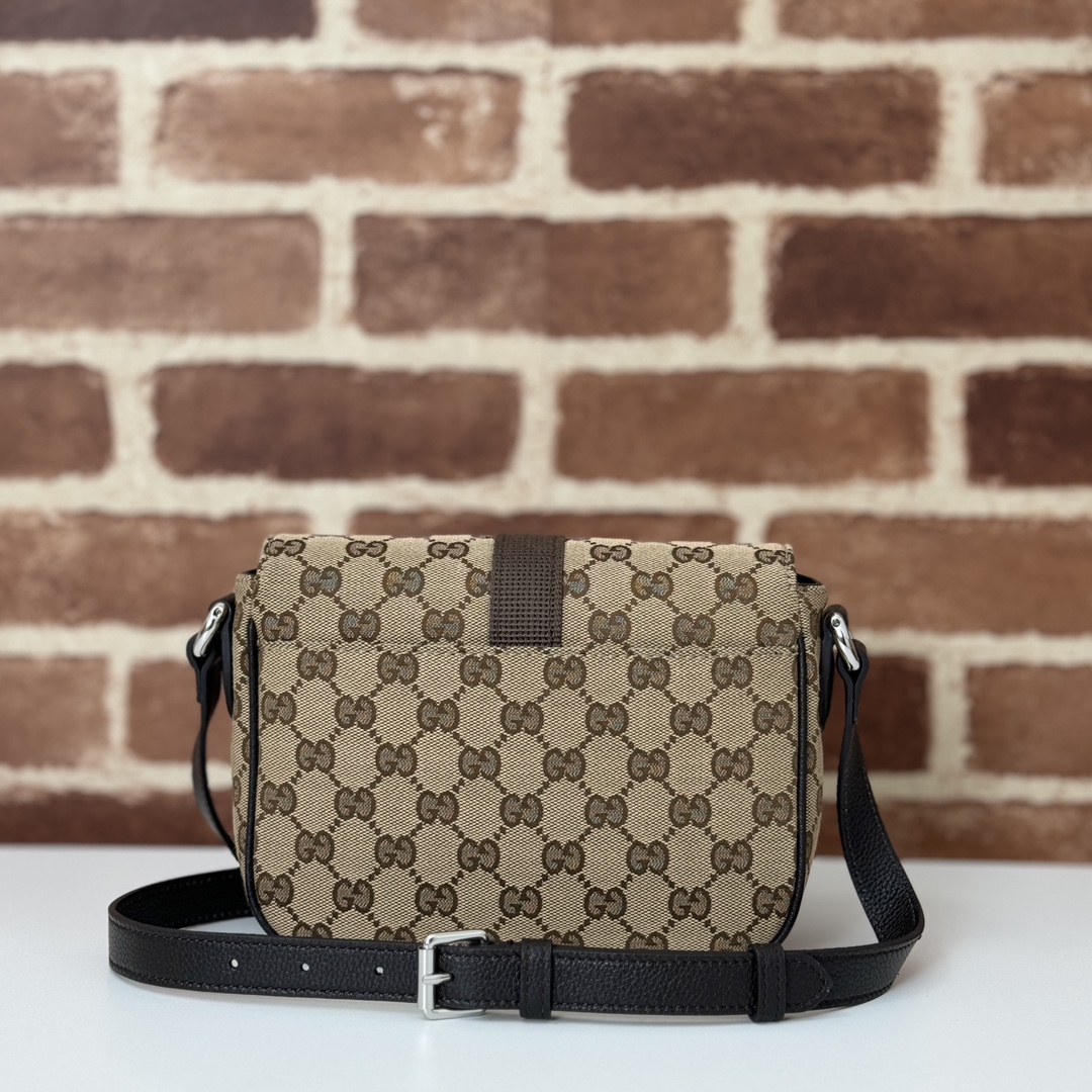 Gucci Style Beige Bag style reference detail image 3 from source 770094