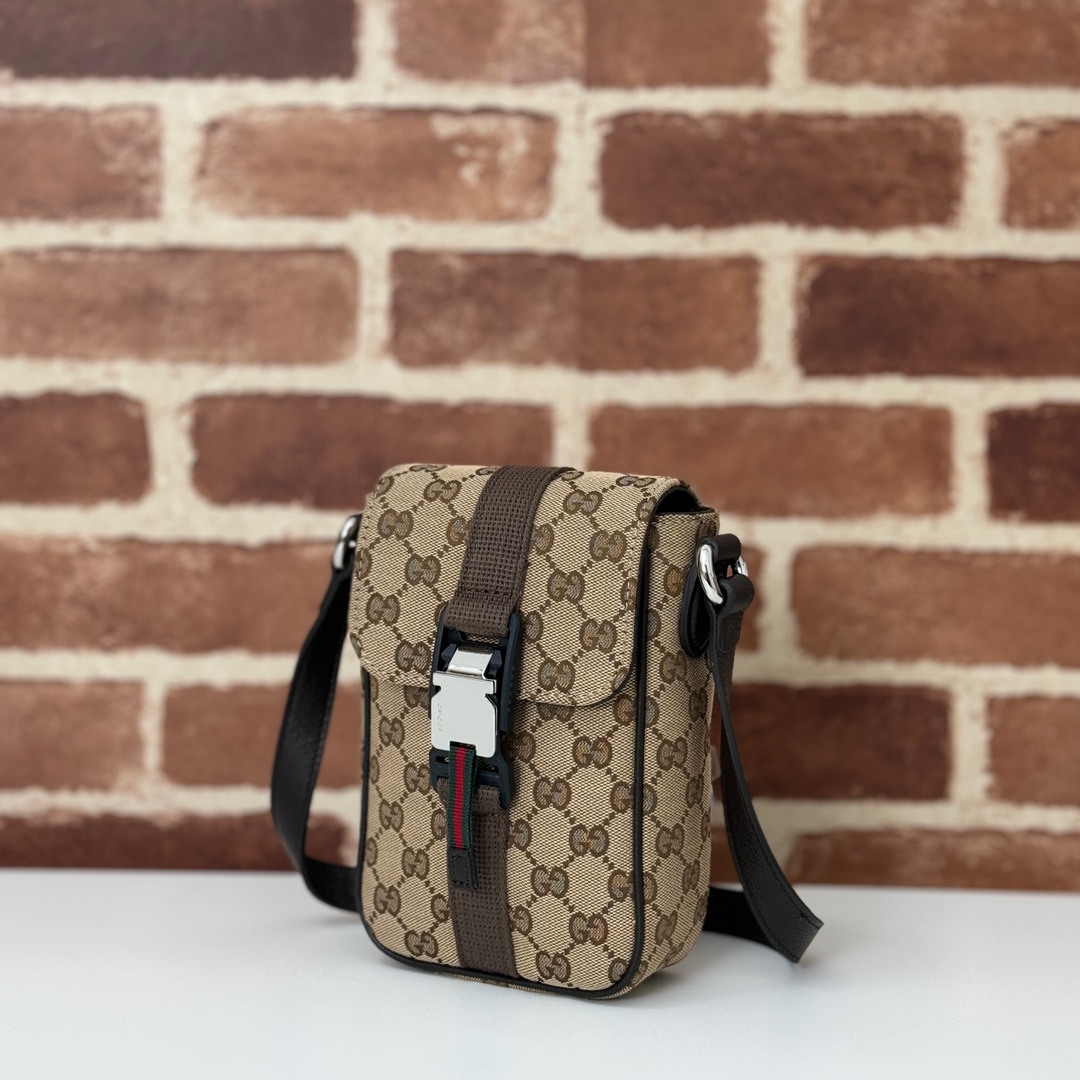 Gucci Style Beige Bag style reference detail image 2 from source 770096