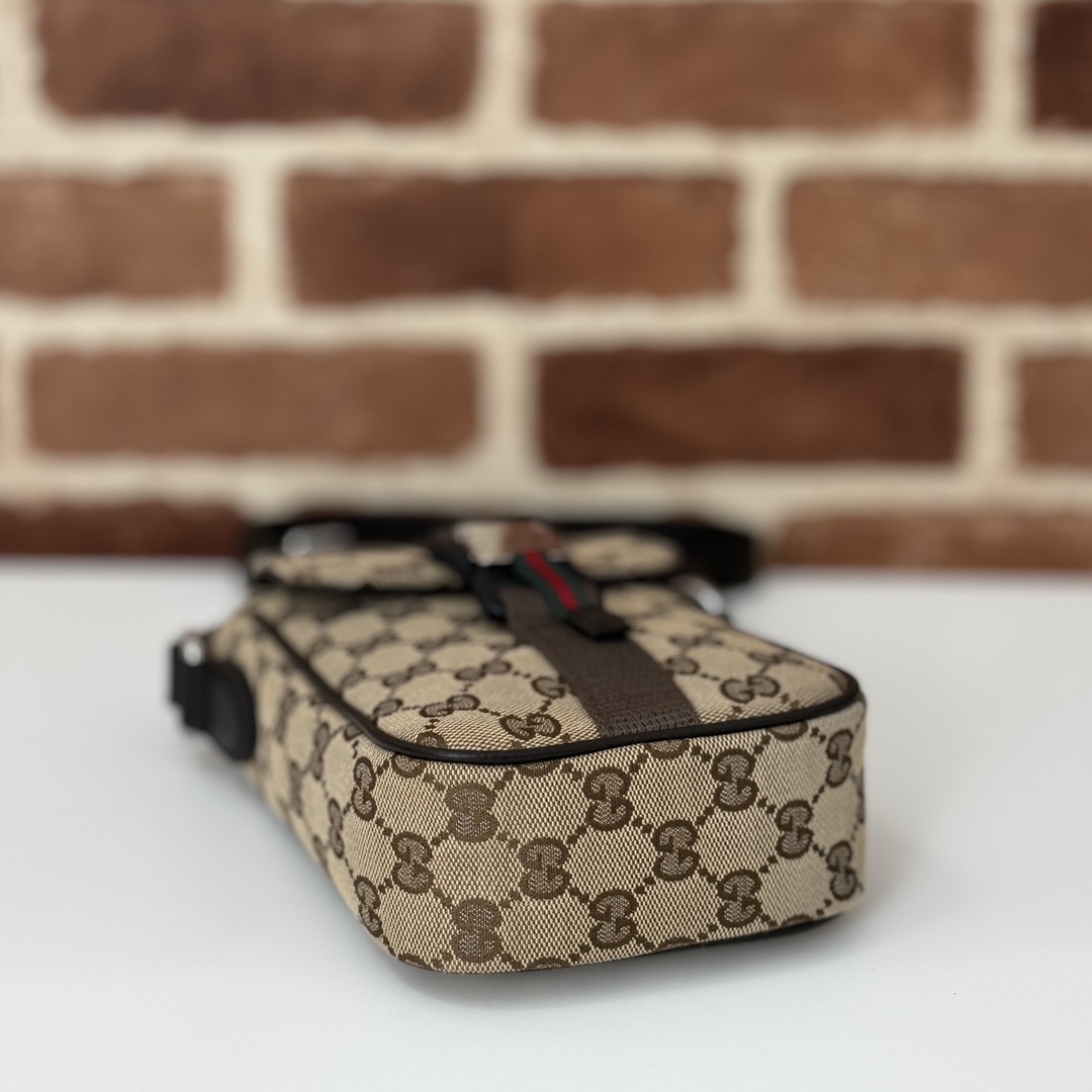 Gucci Style Beige Bag style reference detail image 4 from source 770096