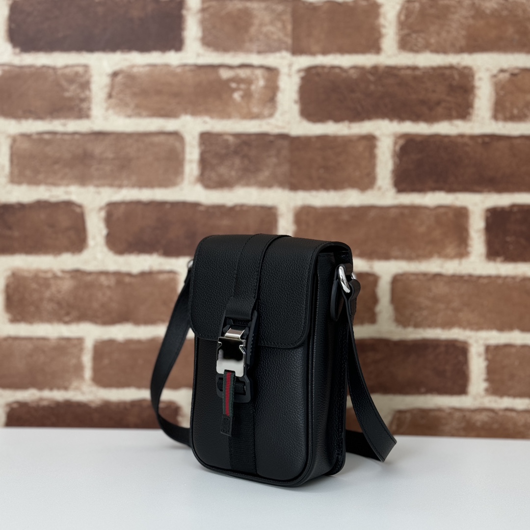 Gucci Style Leather Bag style reference detail image 2 from source 770095