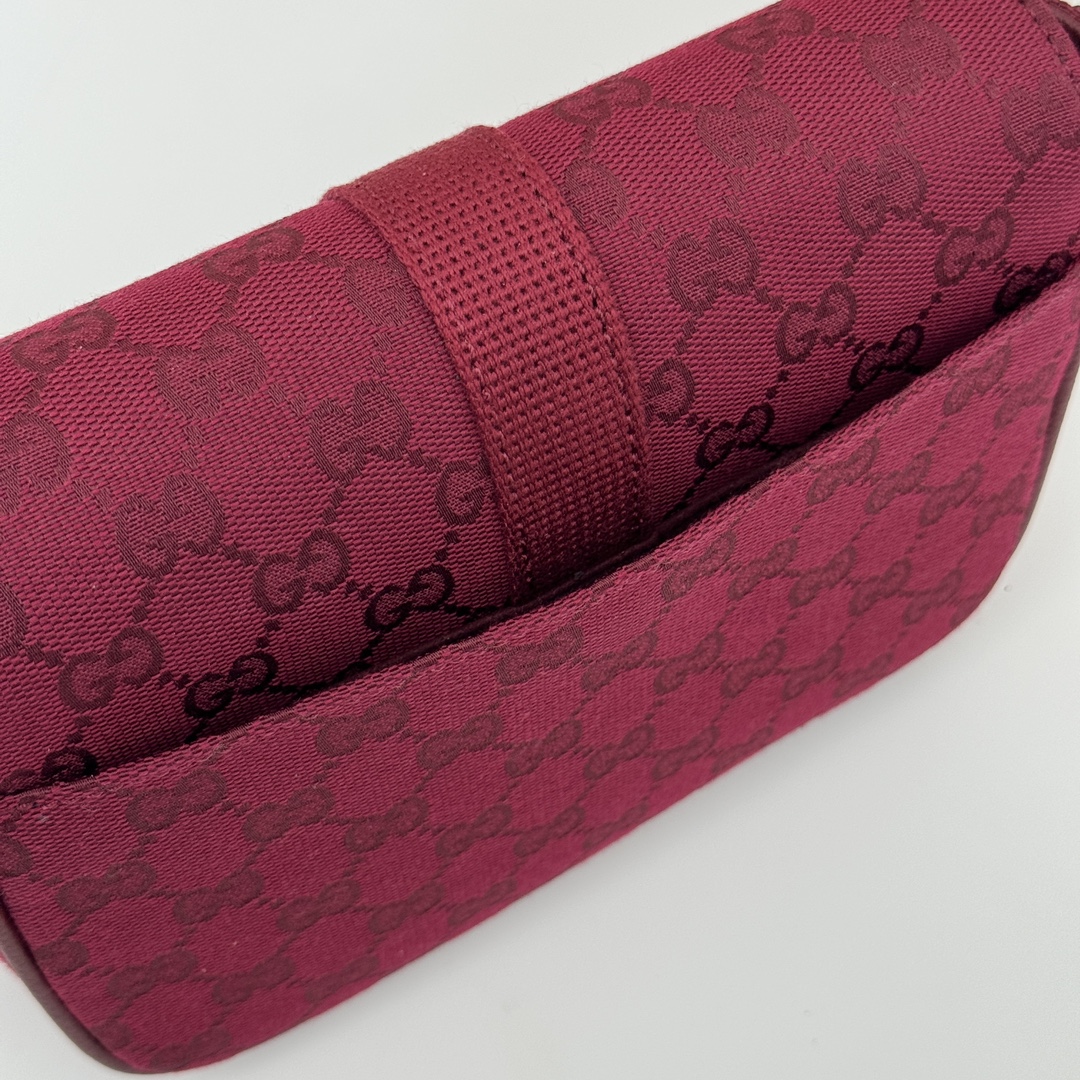 Gucci Style Bag style reference detail image 7 from source 770093