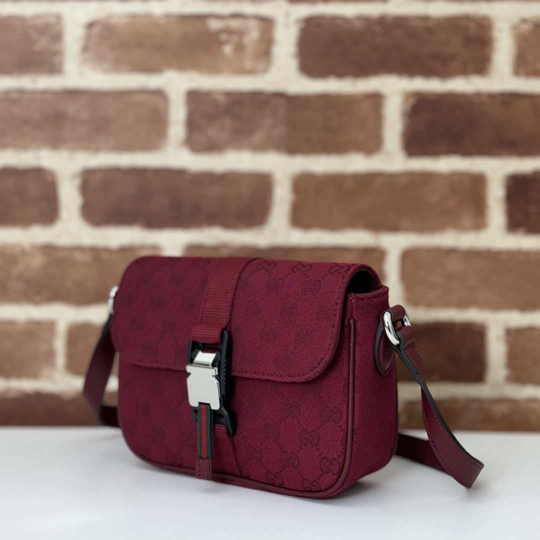 Gucci Style Bag style reference detail image 2 from source 770093