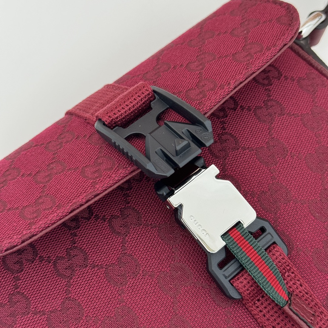 Gucci Style Bag style reference detail image 8 from source 770093